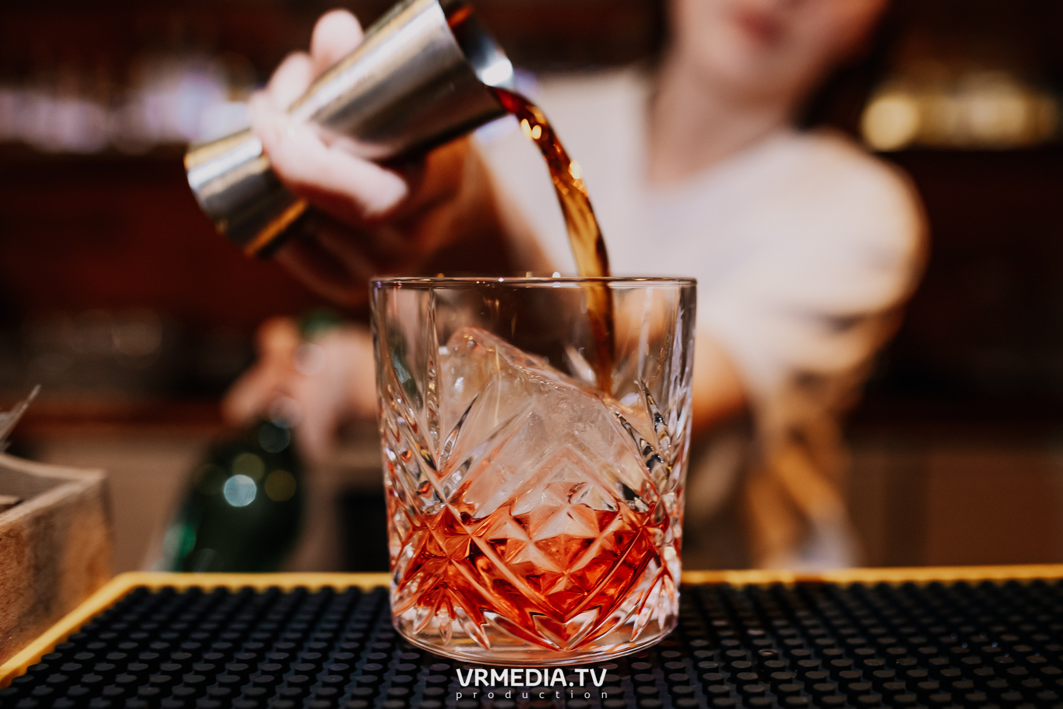 #ЖАРКИЕДНИИНОЧИ в гриль-баре «Жара»