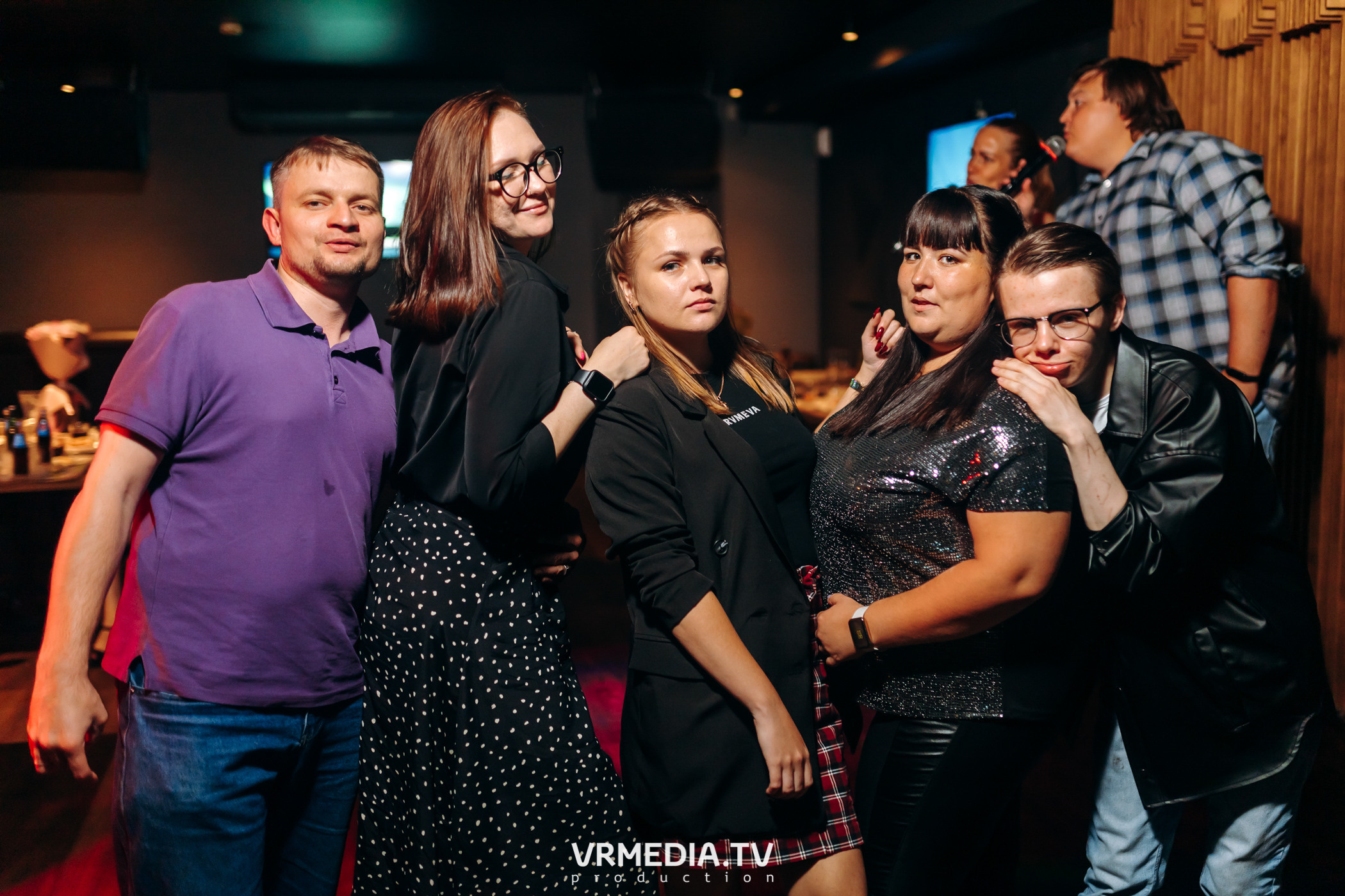 Выходные в баре «DOSKI»