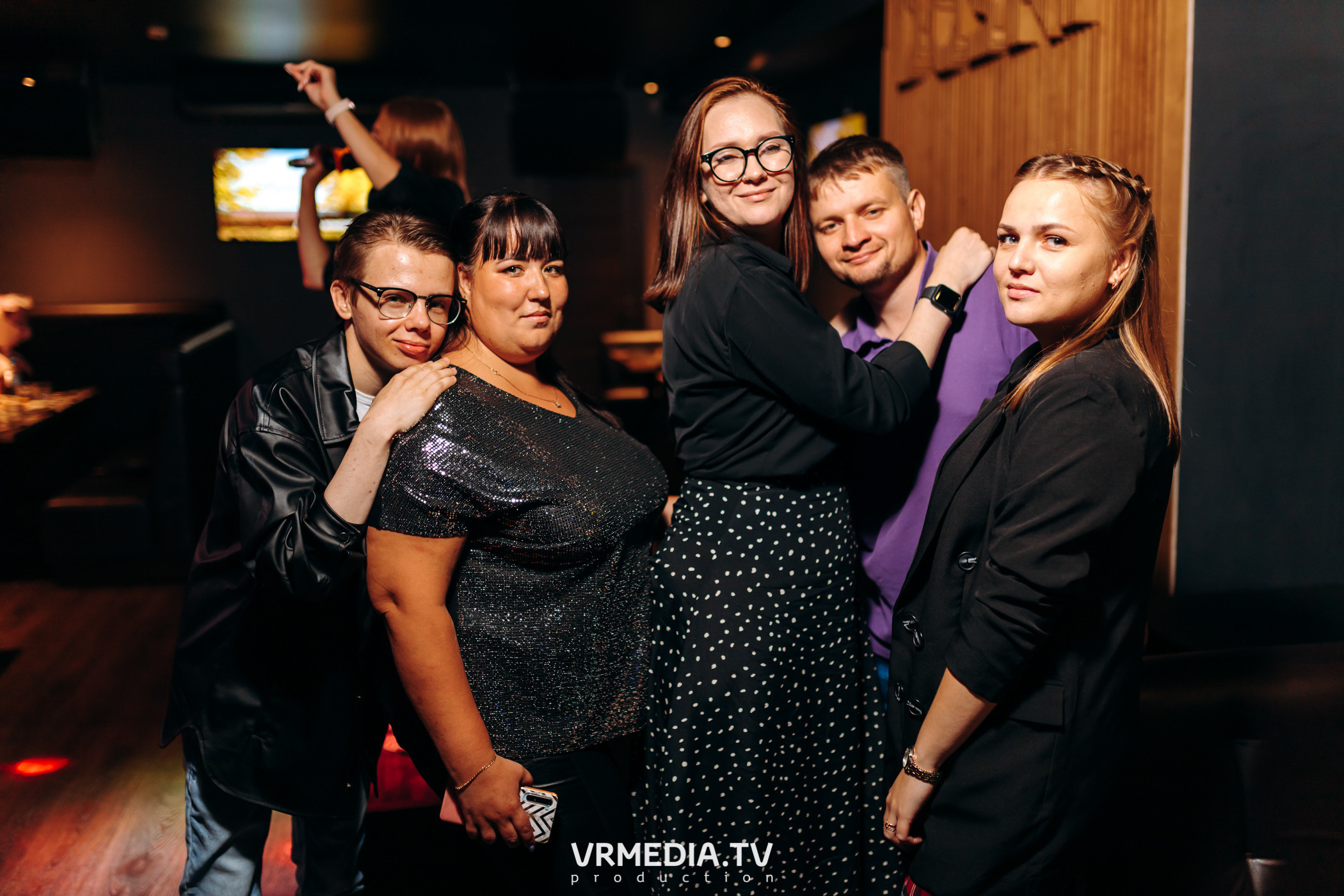 Выходные в баре «DOSKI»