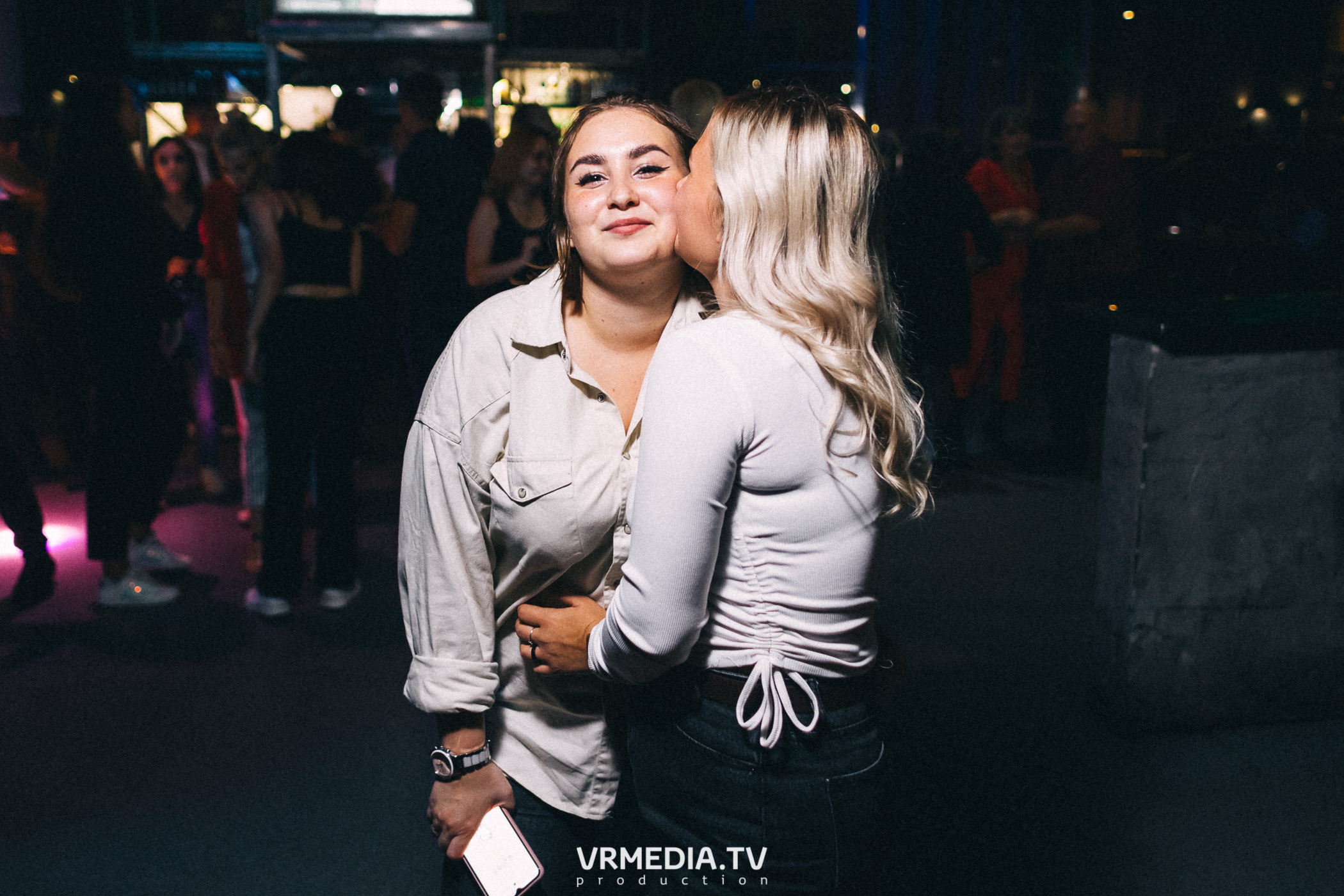 Выходные в баре «DOSKI»