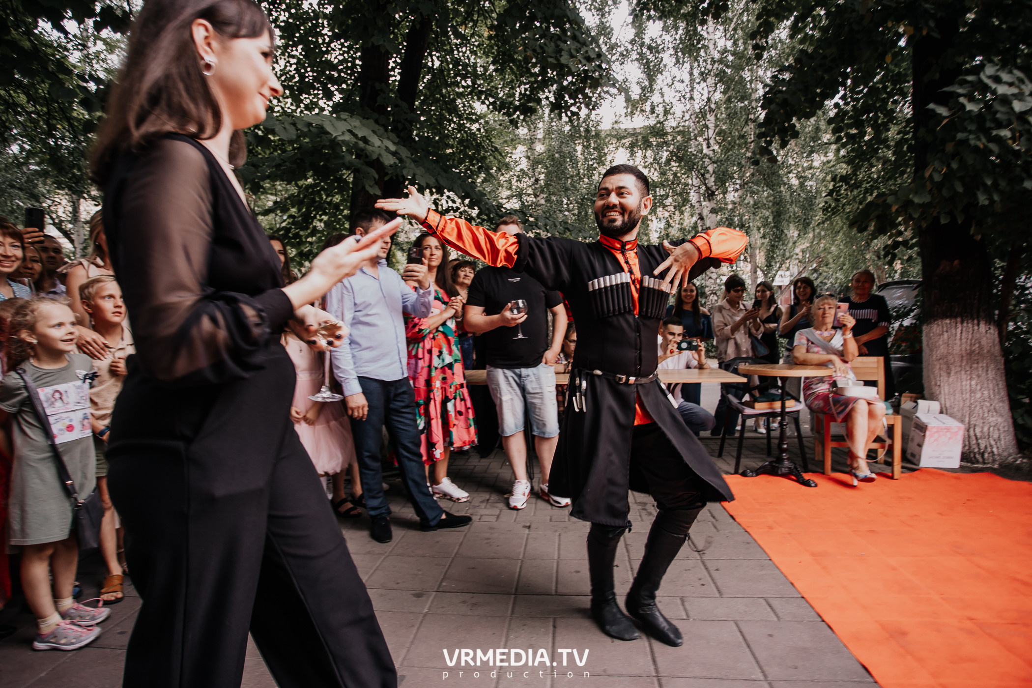 День рождения ресторана «Батоно Хинкали»