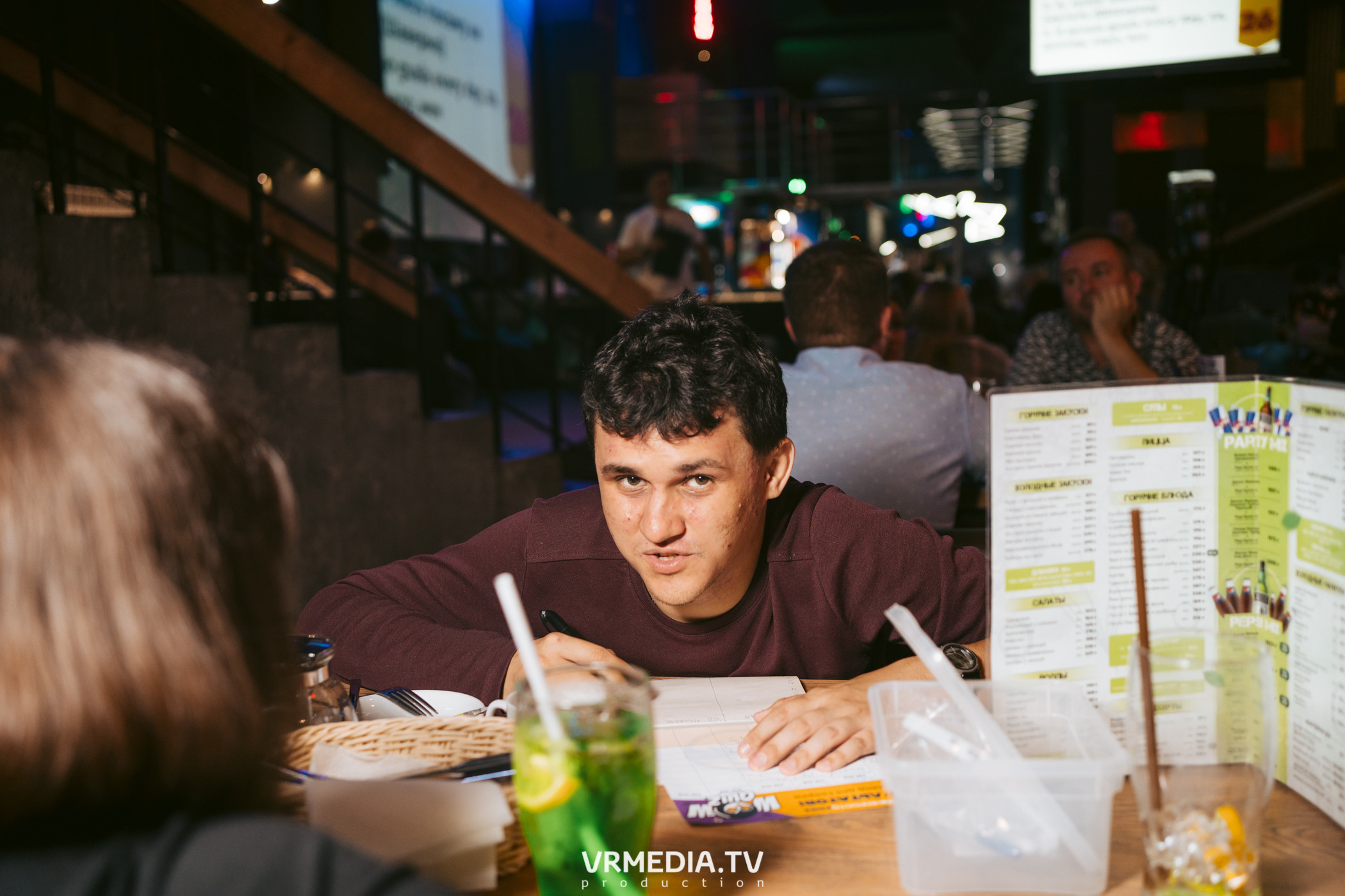 WoW QuiZ в баре «DOSKI»