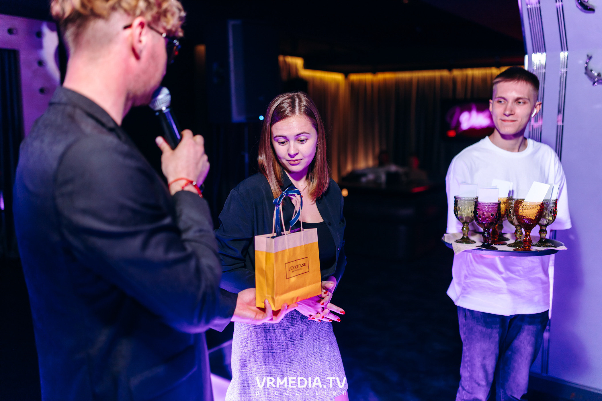 «Жуй орбит без сахара» в караоке-баре «Volna»