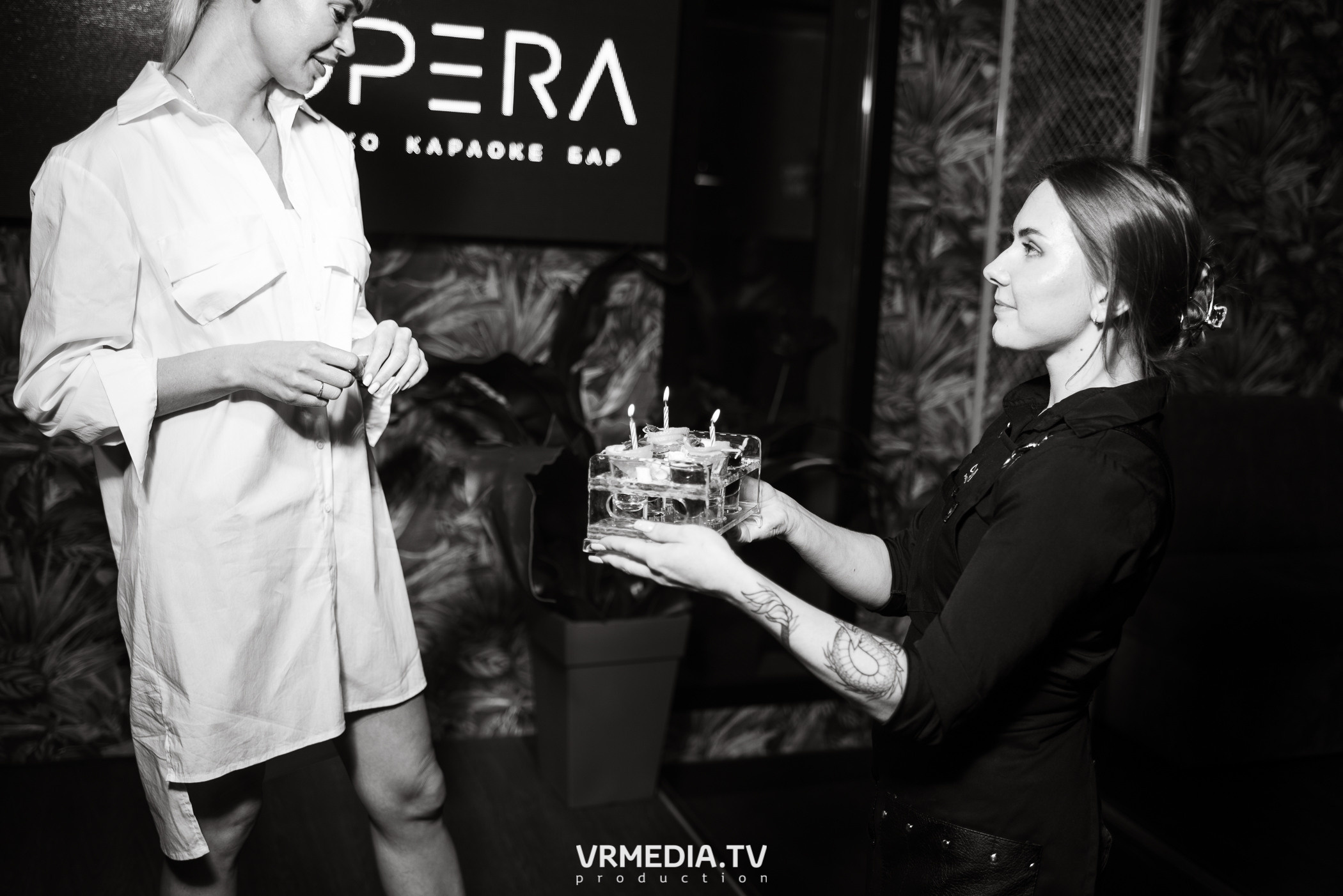 Выходные в караоке-баре «Опера»