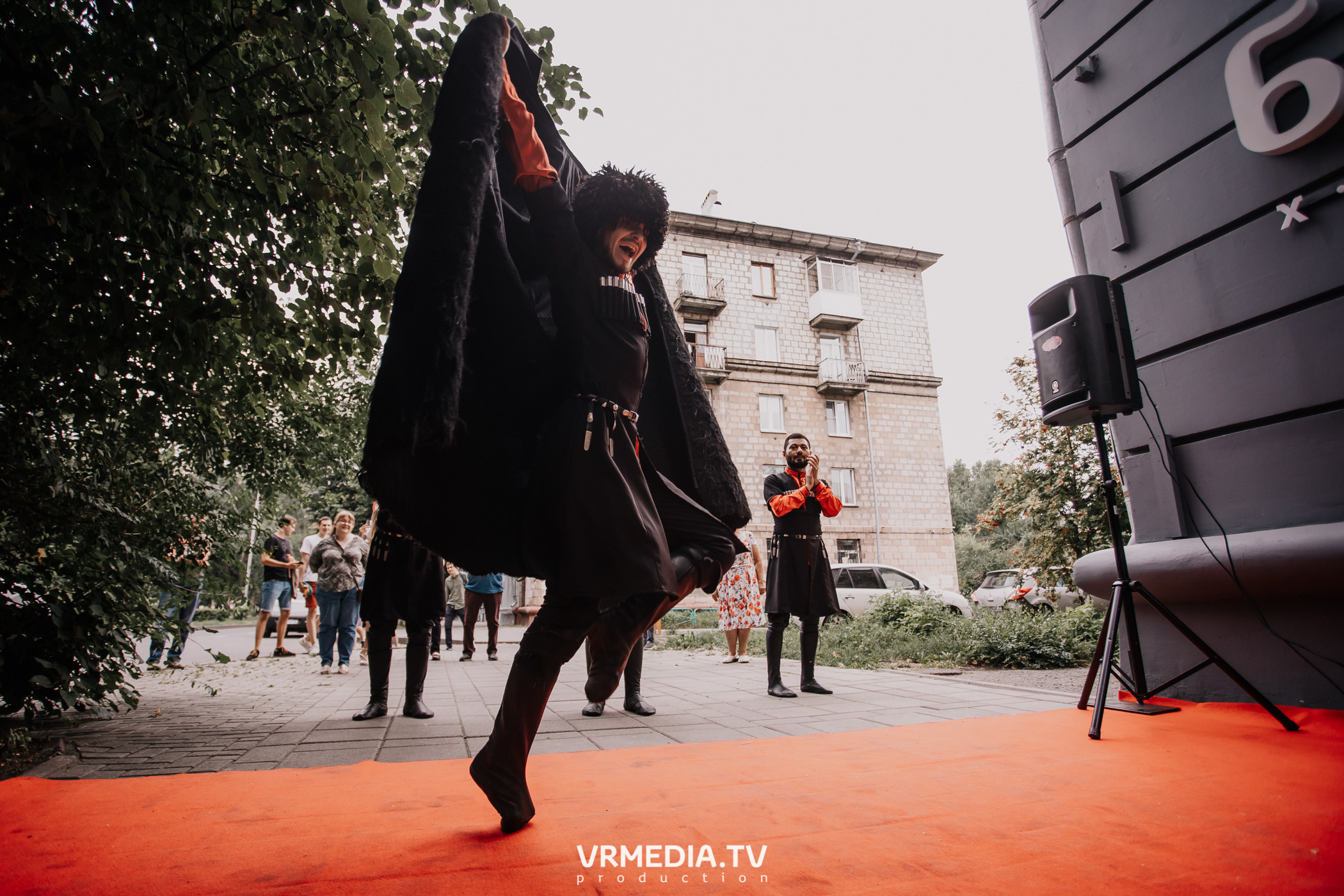 День рождения ресторана «Батоно Хинкали»