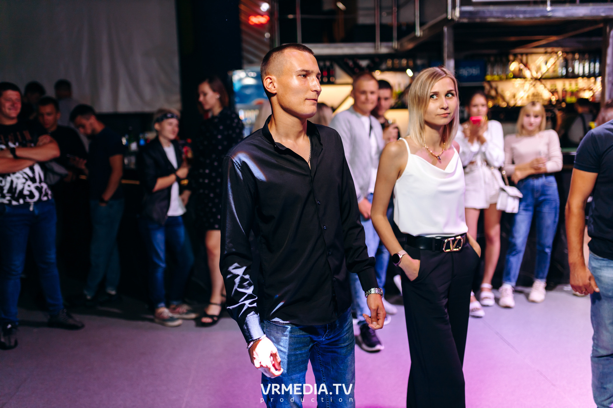 Выходные в баре «DOSKI»