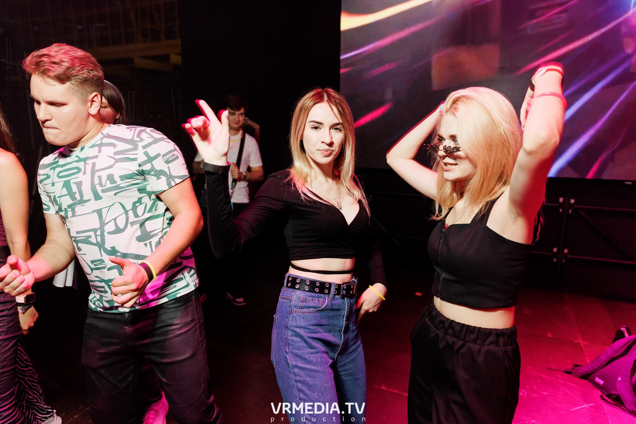 Malina Party. Внеземная любовь