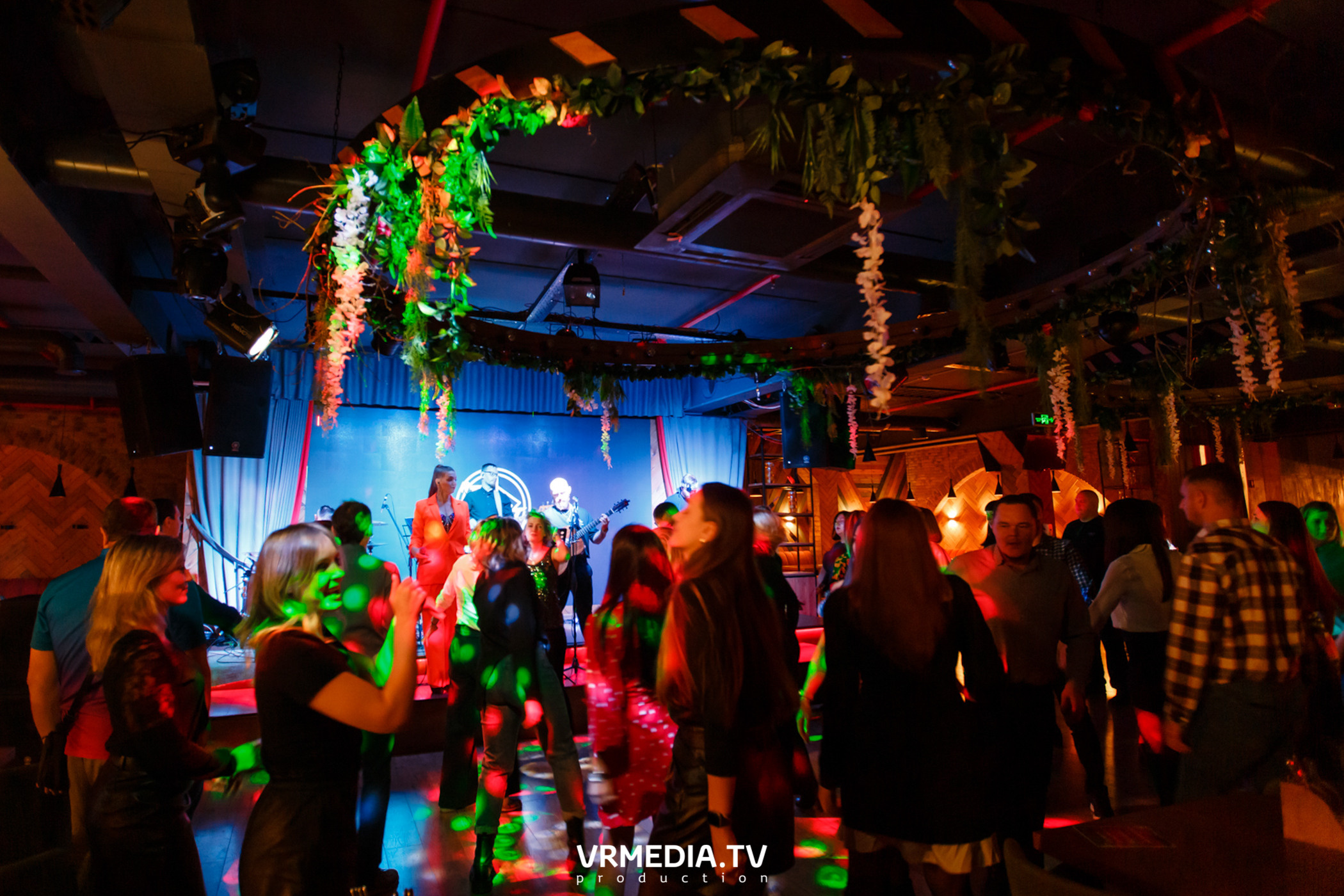 #ЖАРКИЕДНИИНОЧИ в гриль-баре «Жара»