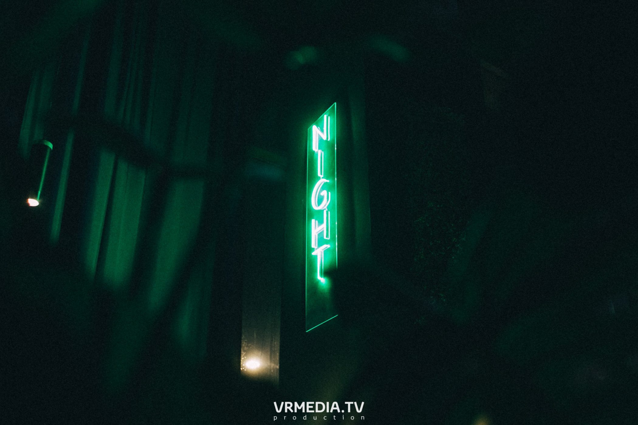 Выходные в баре «DOSKI»