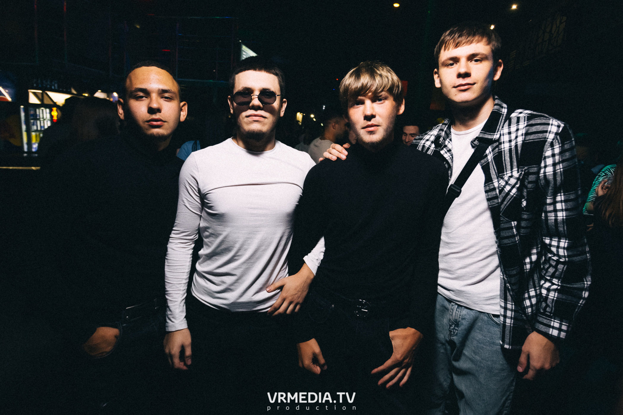 Выходные в баре «DOSKI»