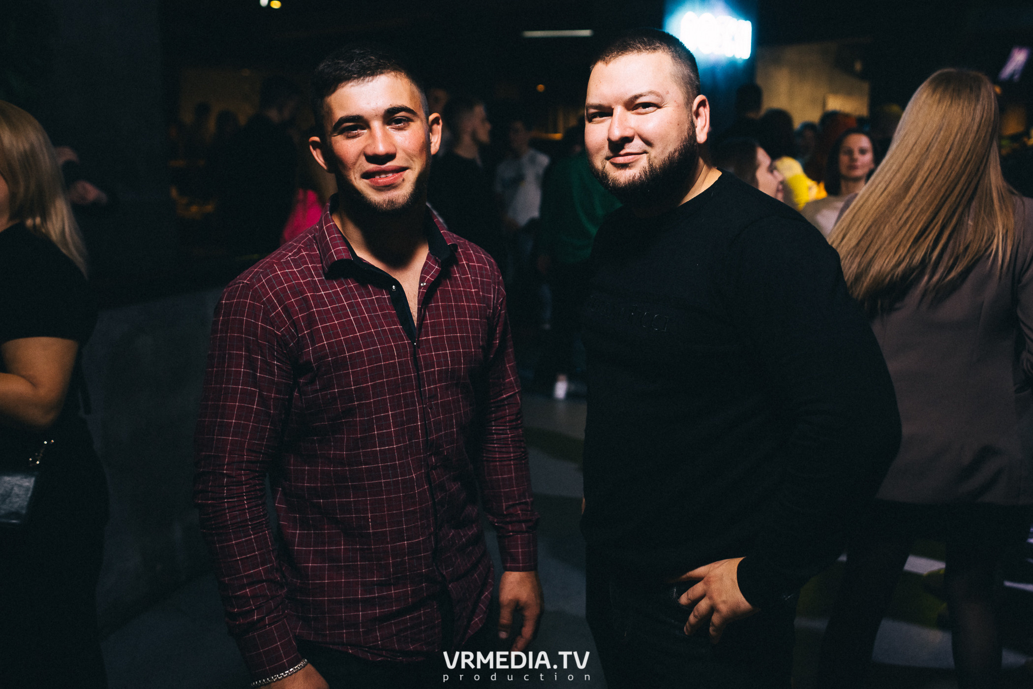 Выходные в баре «DOSKI»