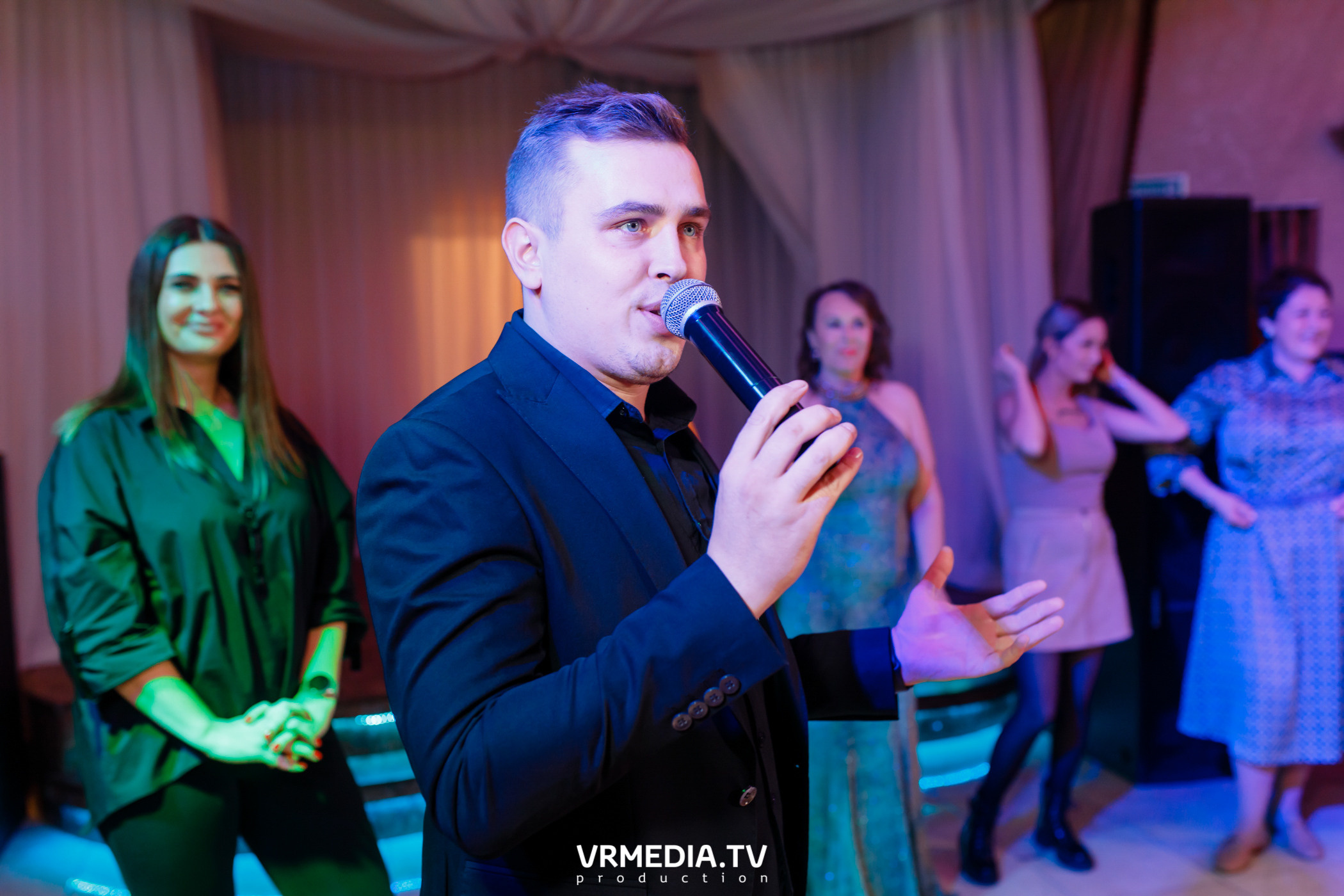 Выходные в ресторане «Лазурный Берег»