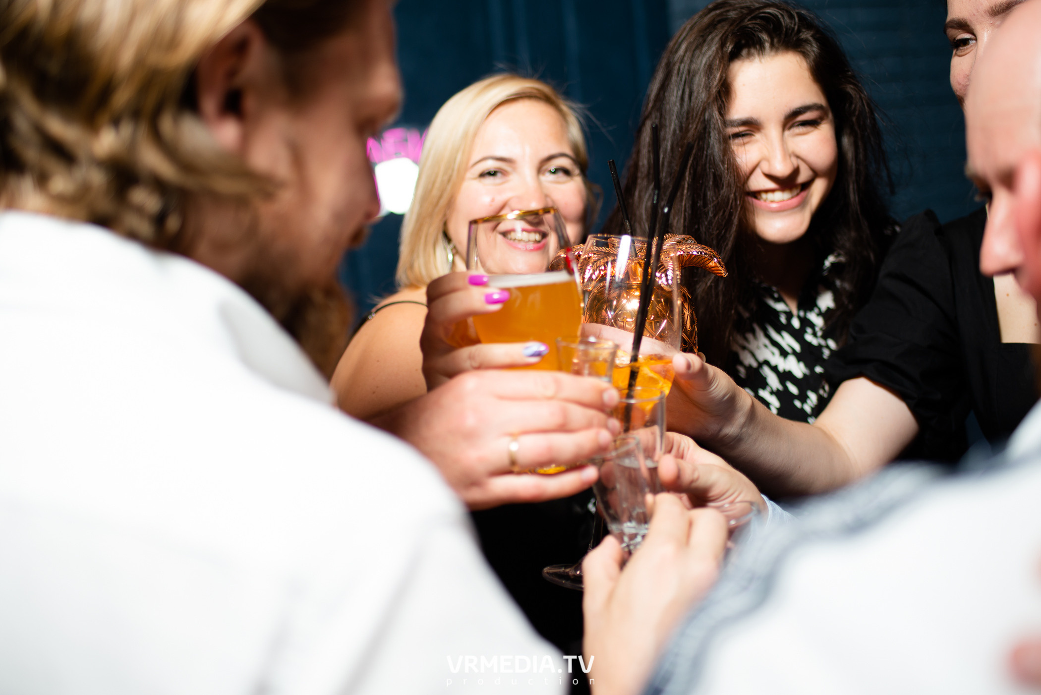 Выходные в караоке-баре «Опера»