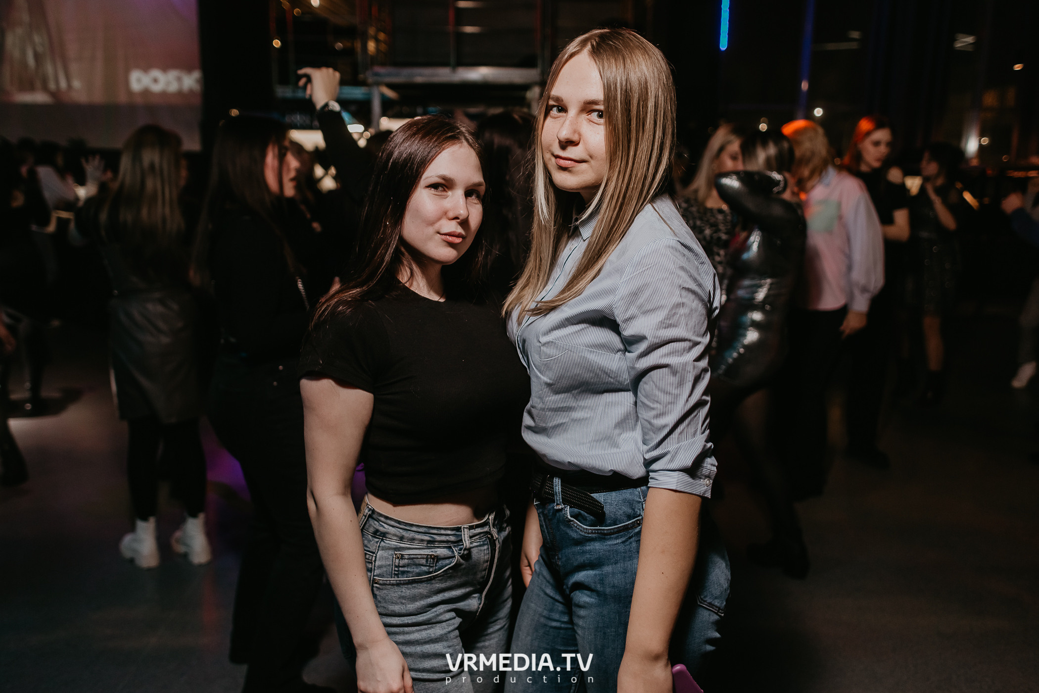 Выходные в баре «DOSKI»