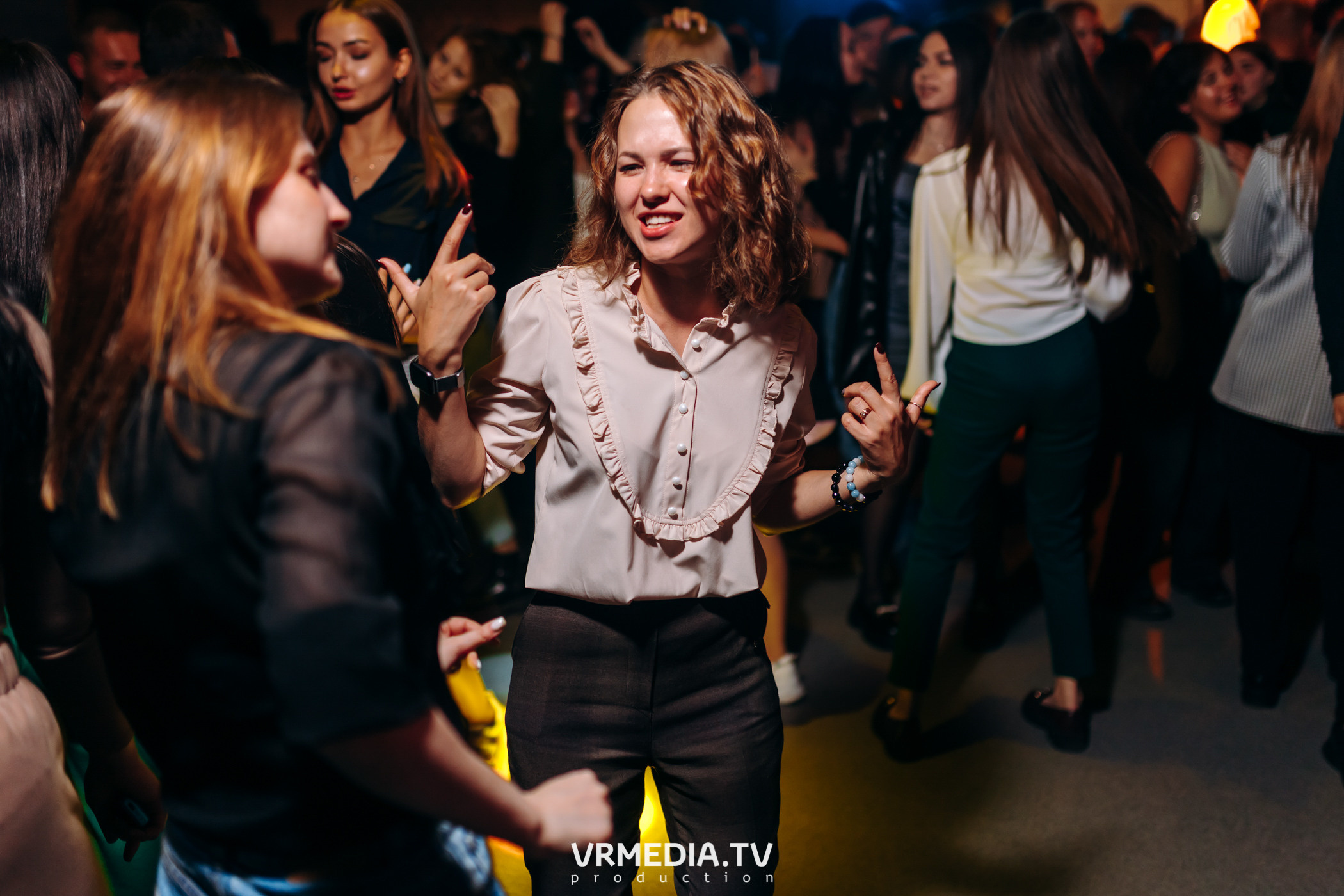 Выходные в баре «DOSKI»