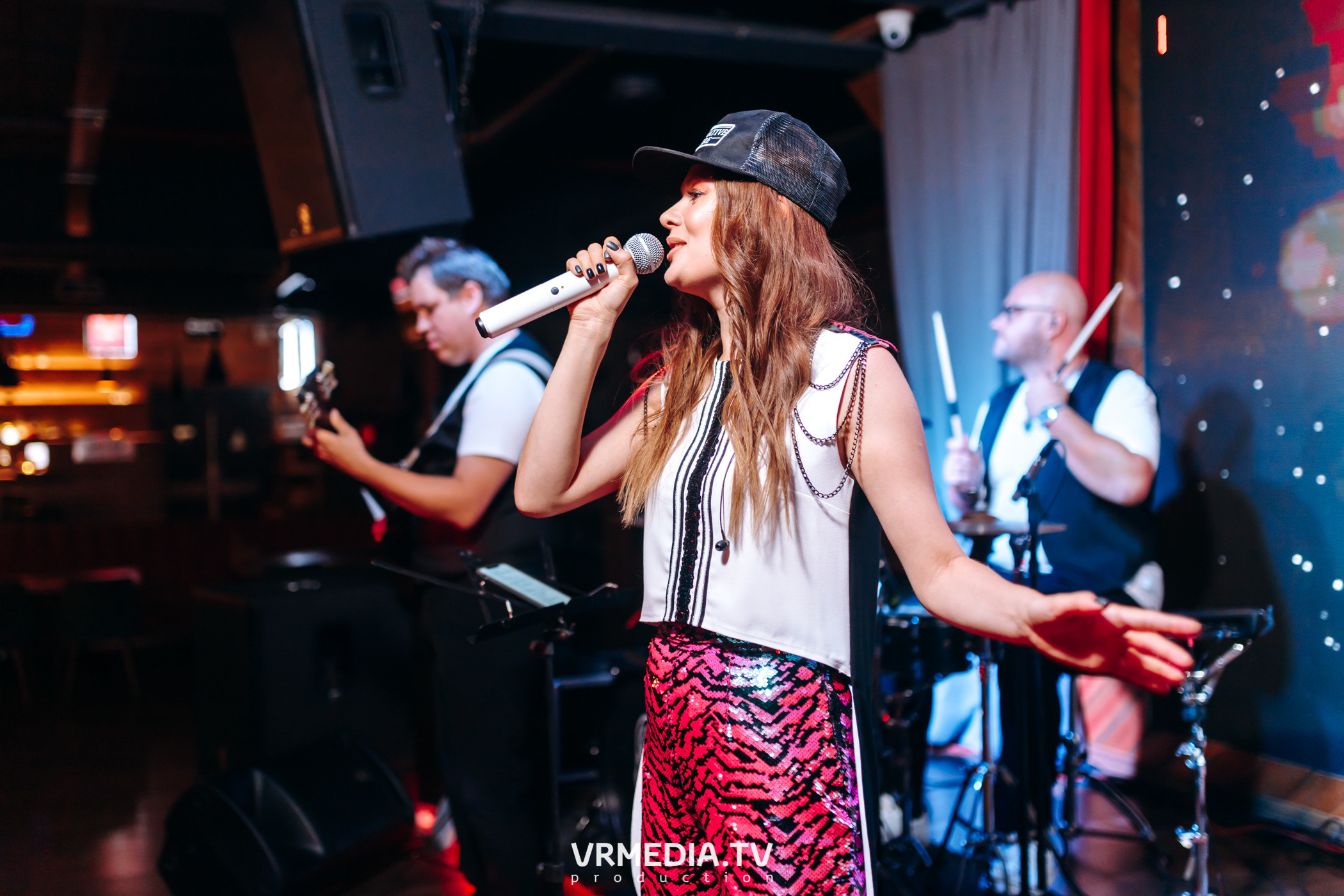 #ЖАРКИЕДНИИНОЧИ в гриль-баре «Жара»