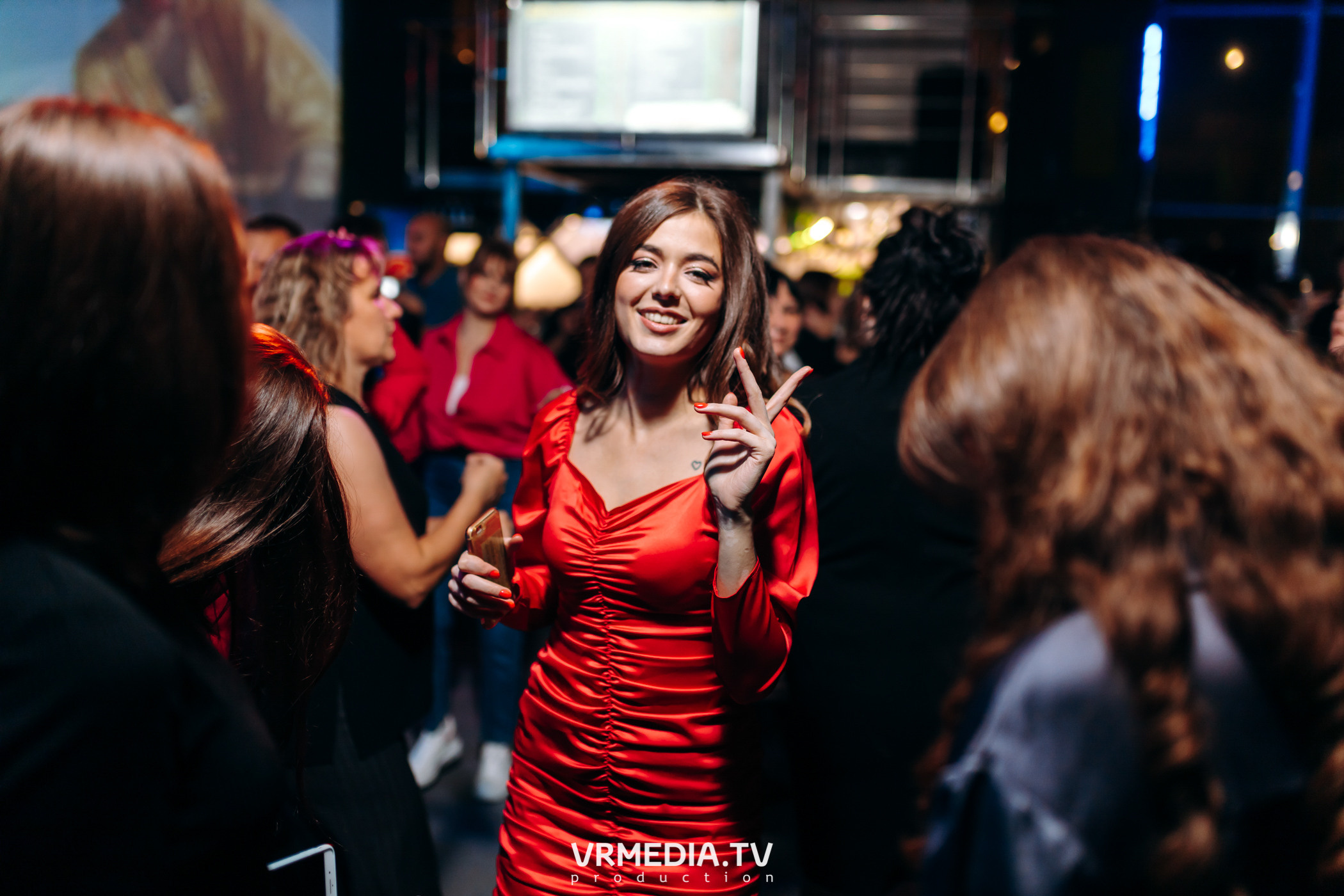 Выходные в баре «DOSKI»