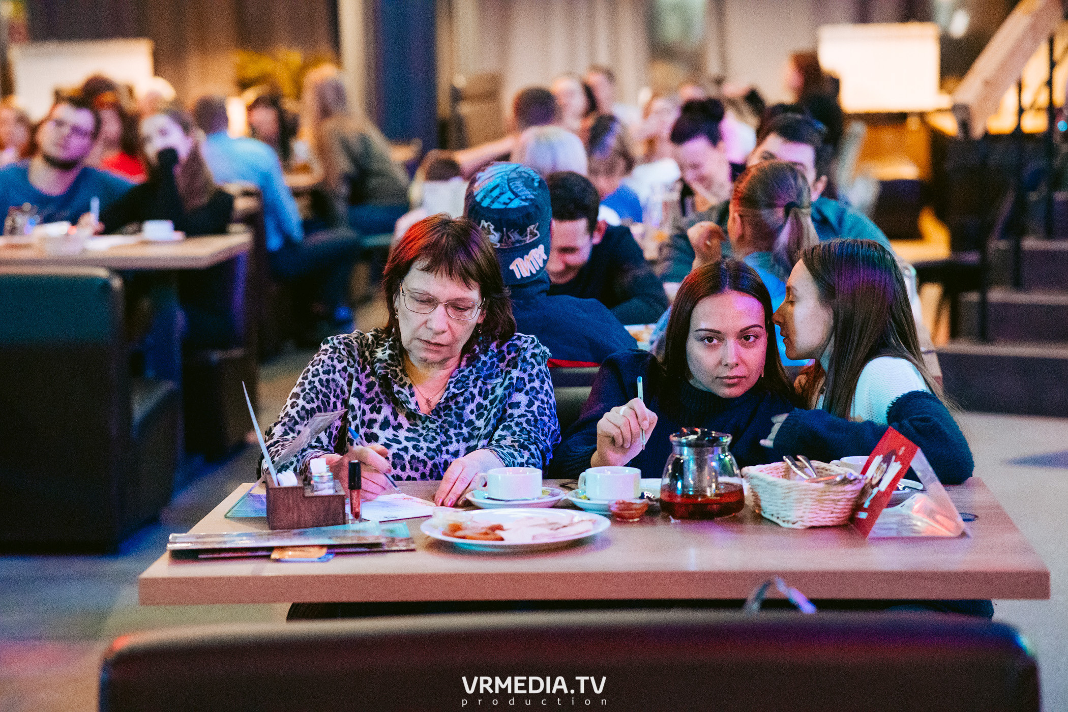 WoW QuiZ в баре «DOSKI»