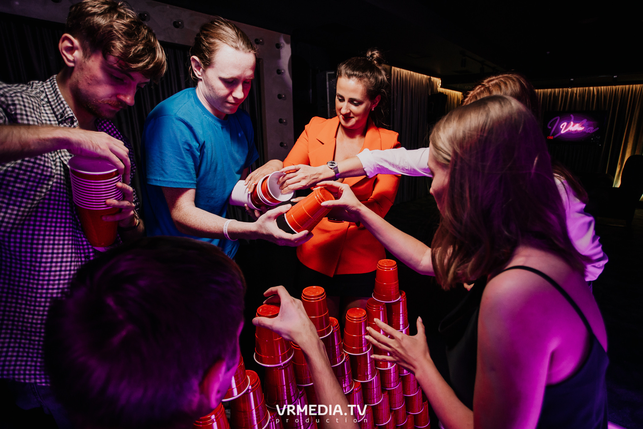 Выходные в караоке-баре «Volna»