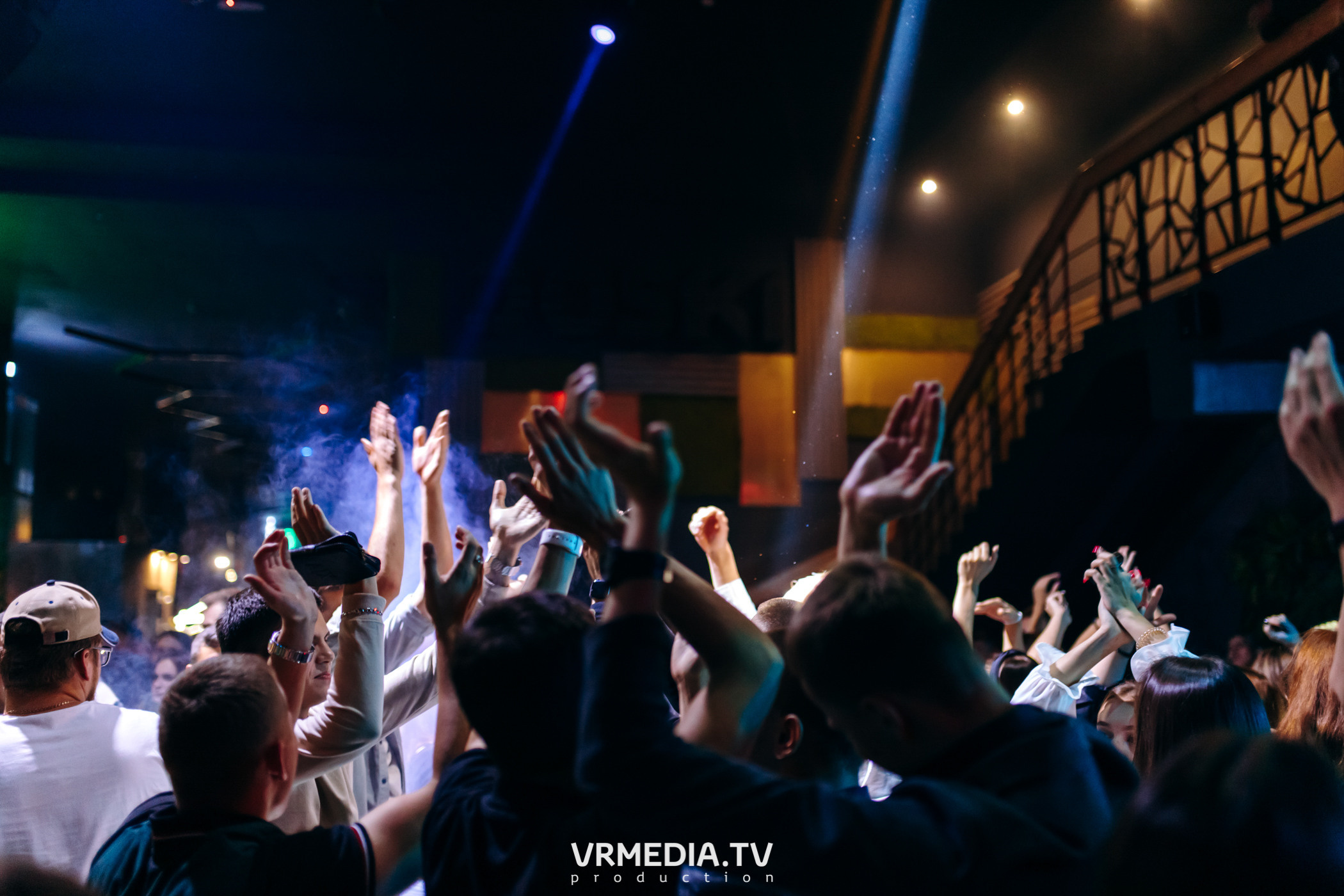 Выходные в баре «DOSKI»