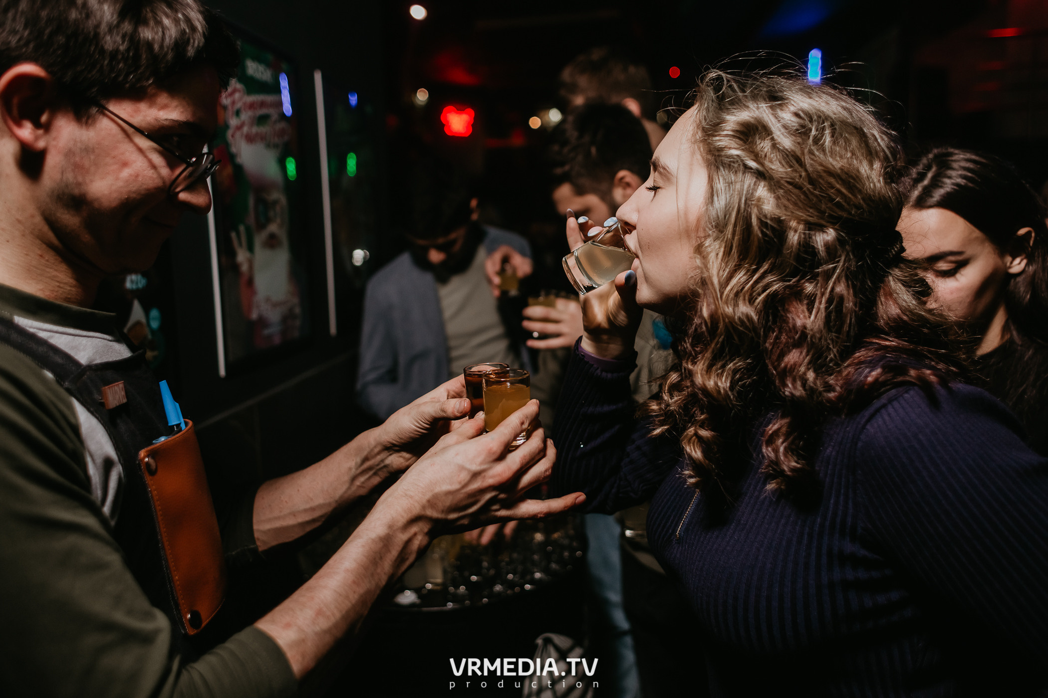 Выходные в баре «DOSKI»