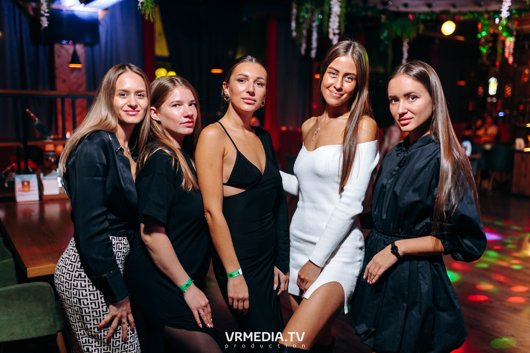 #ЖАРКИЕДНИИНОЧИ в гриль-баре «Жара»