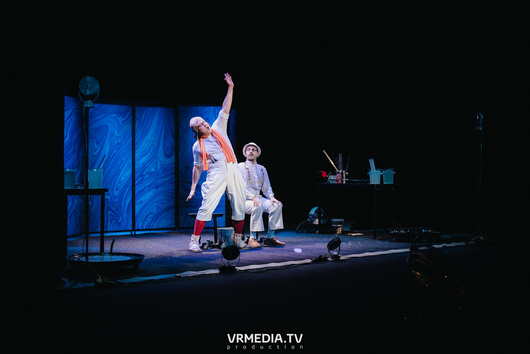 Шоу мыльных пузырей CLINK