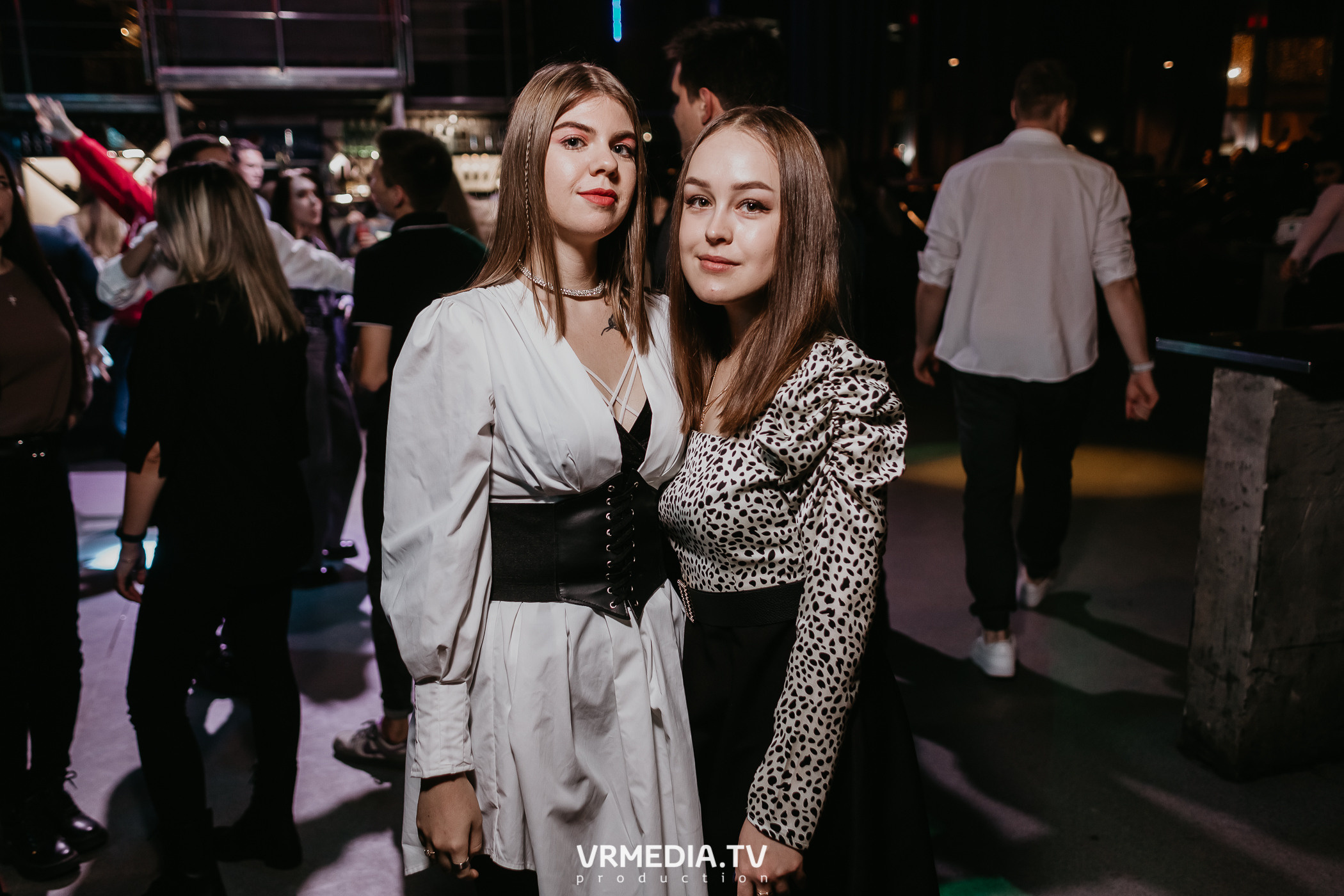 Выходные в баре «DOSKI»