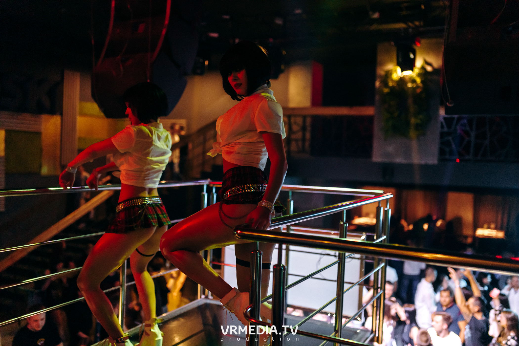 Выходные в баре «DOSKI»