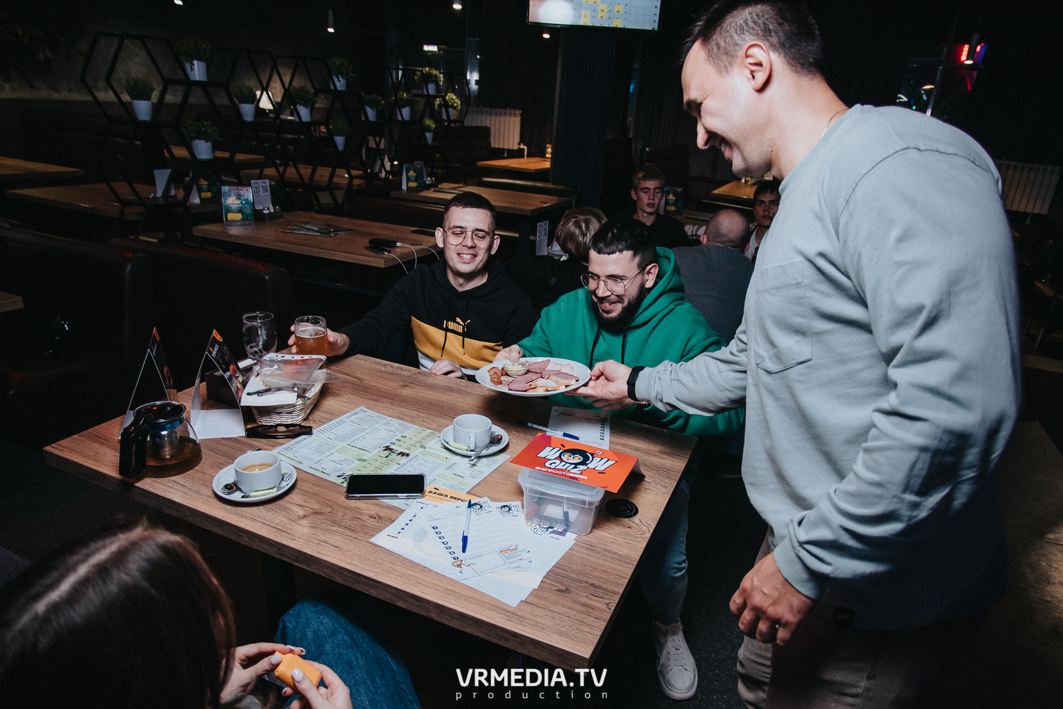 WoW QuiZ в баре «DOSKI»