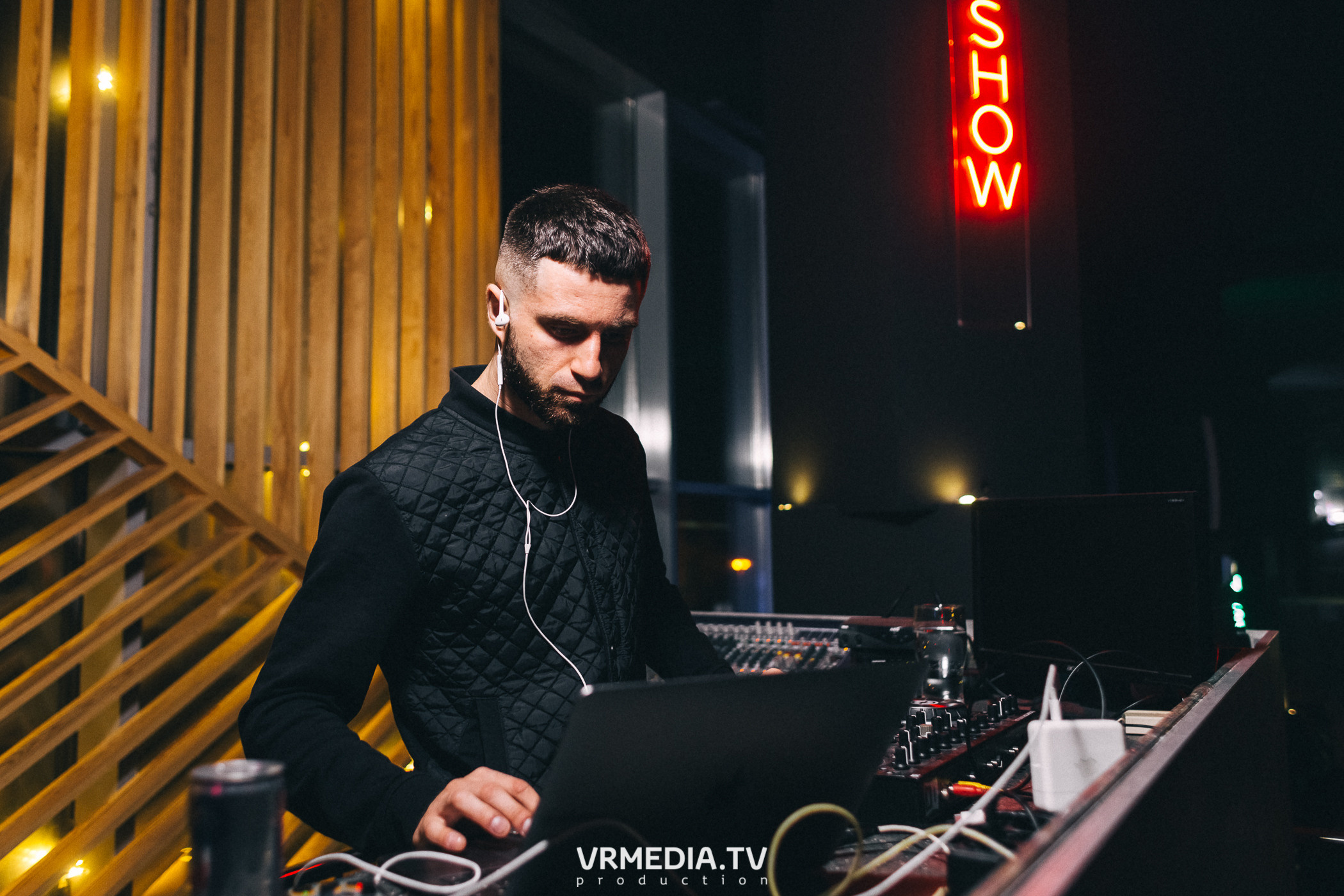 Выходные в баре «DOSKI»