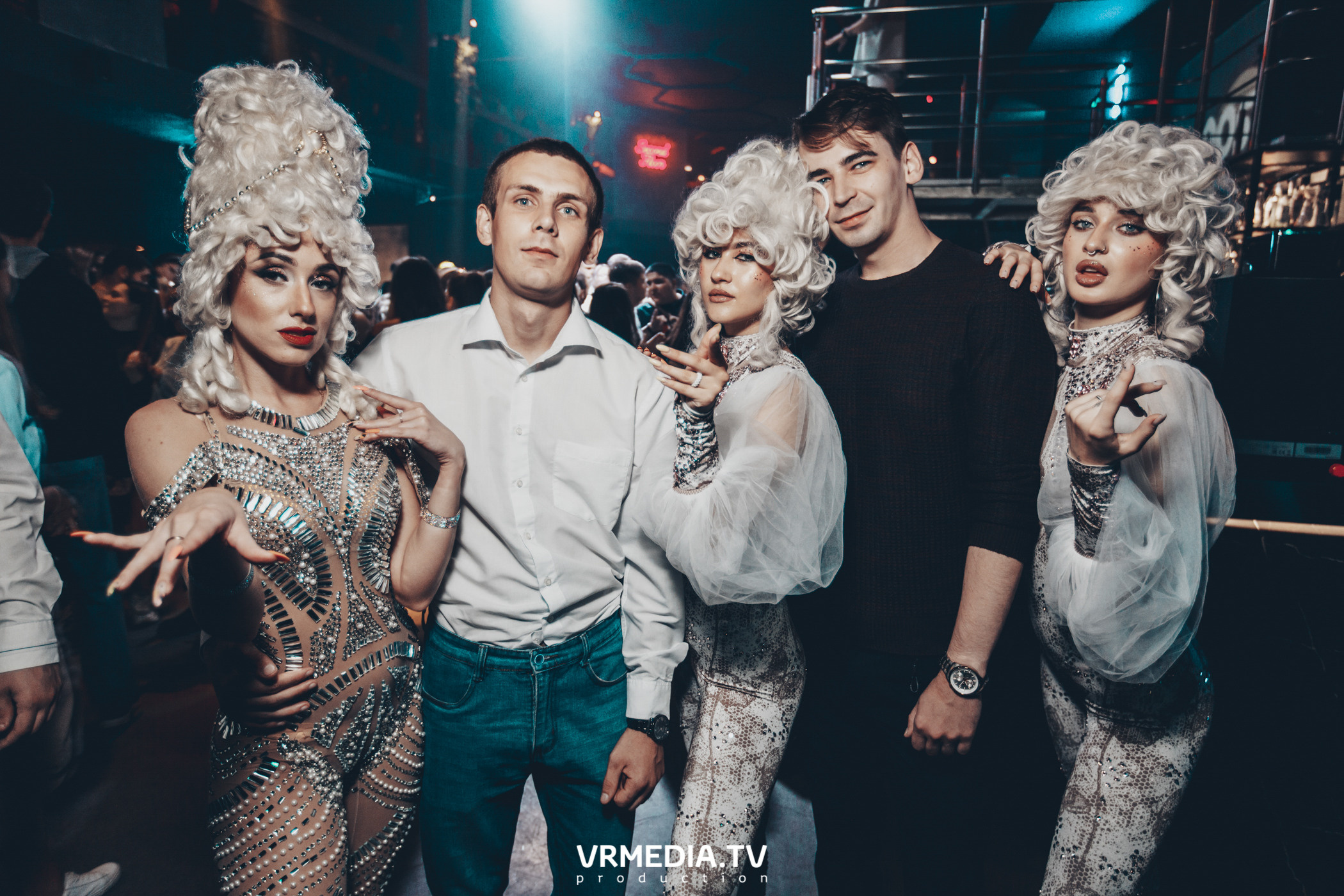 Выходные в баре «DOSKI»