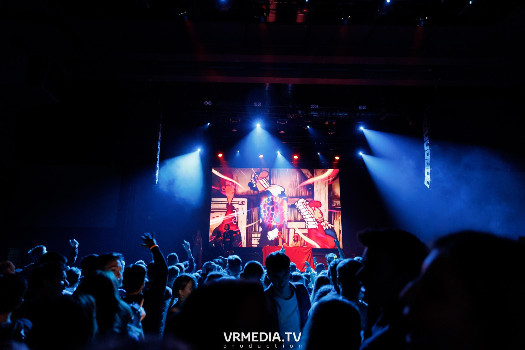 Malina Party. Внеземная любовь