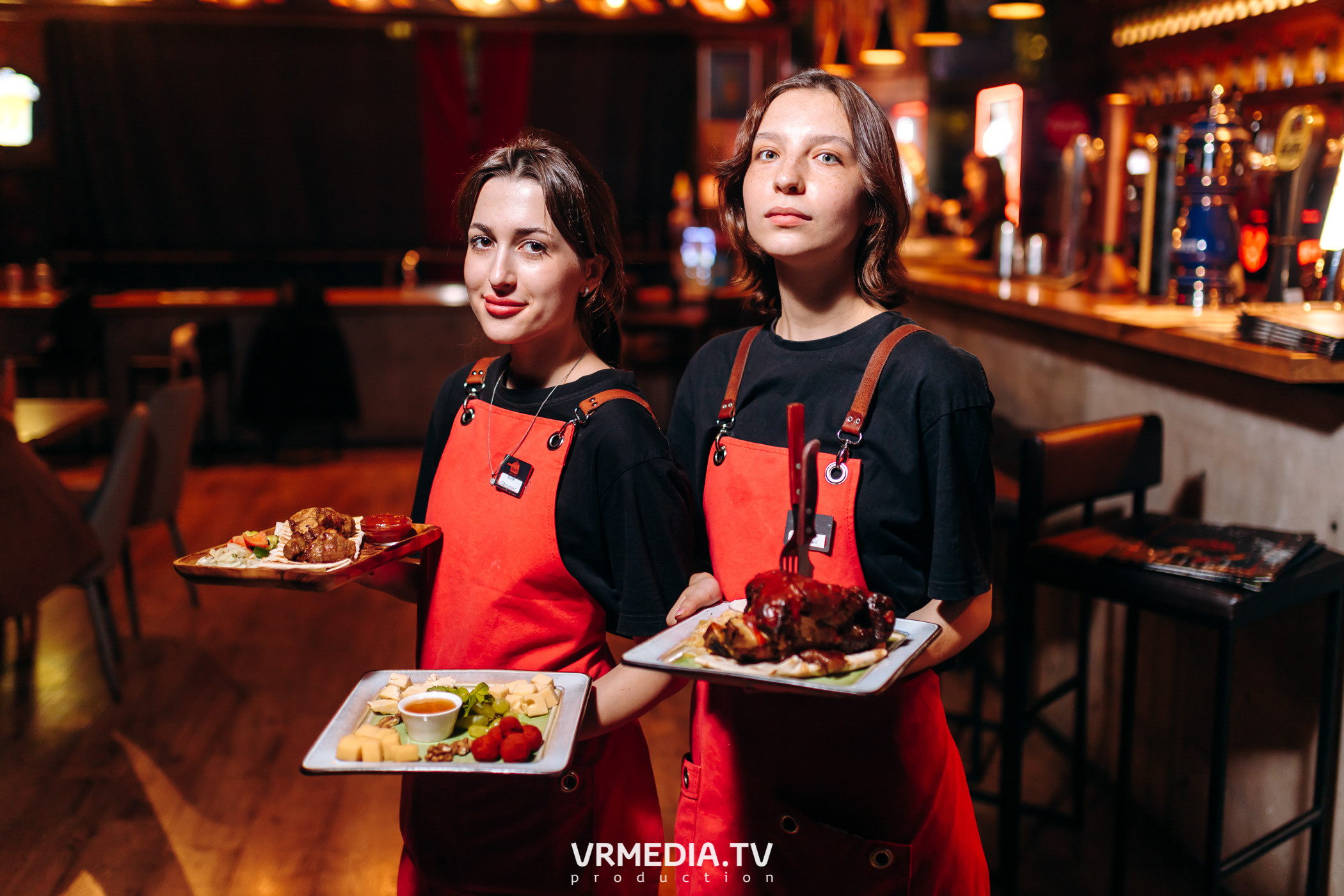 #ЖАРКИЕДНИИНОЧИ в гриль-баре «Жара»