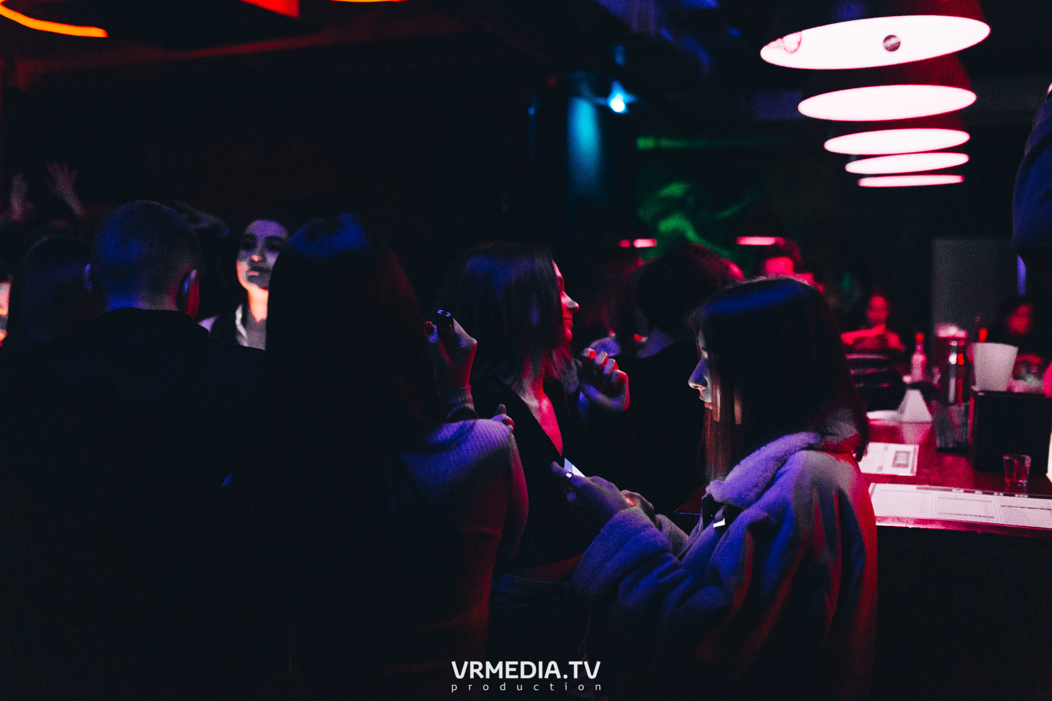 Выходные в баре «Хука Хаус»