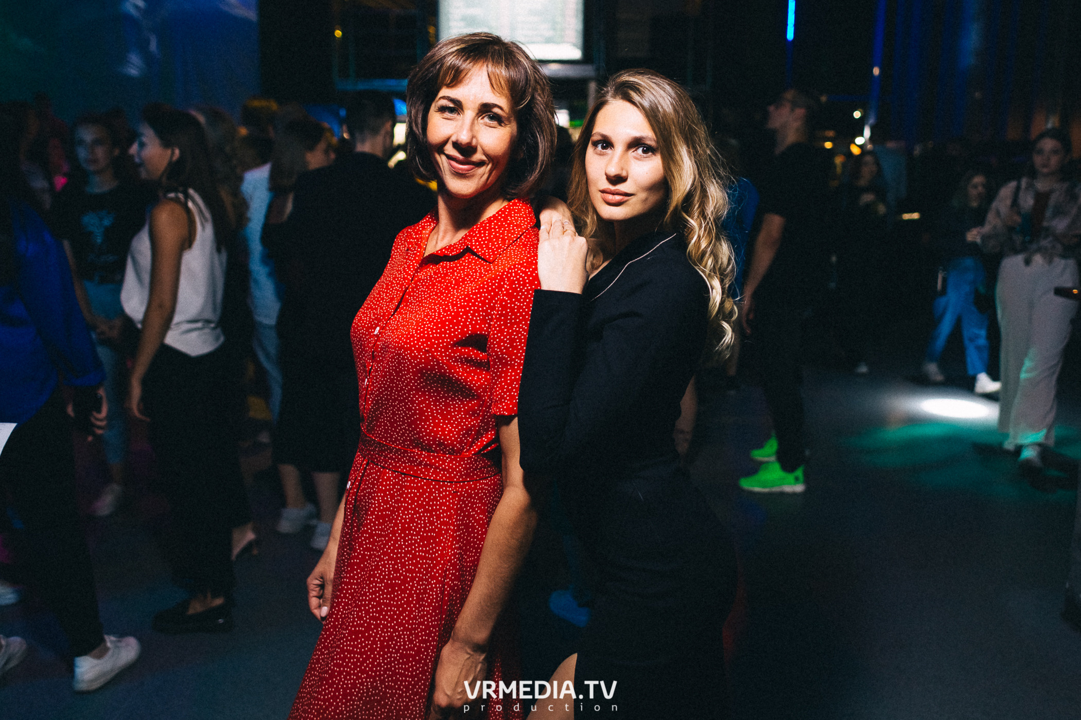 Выходные в баре «DOSKI»