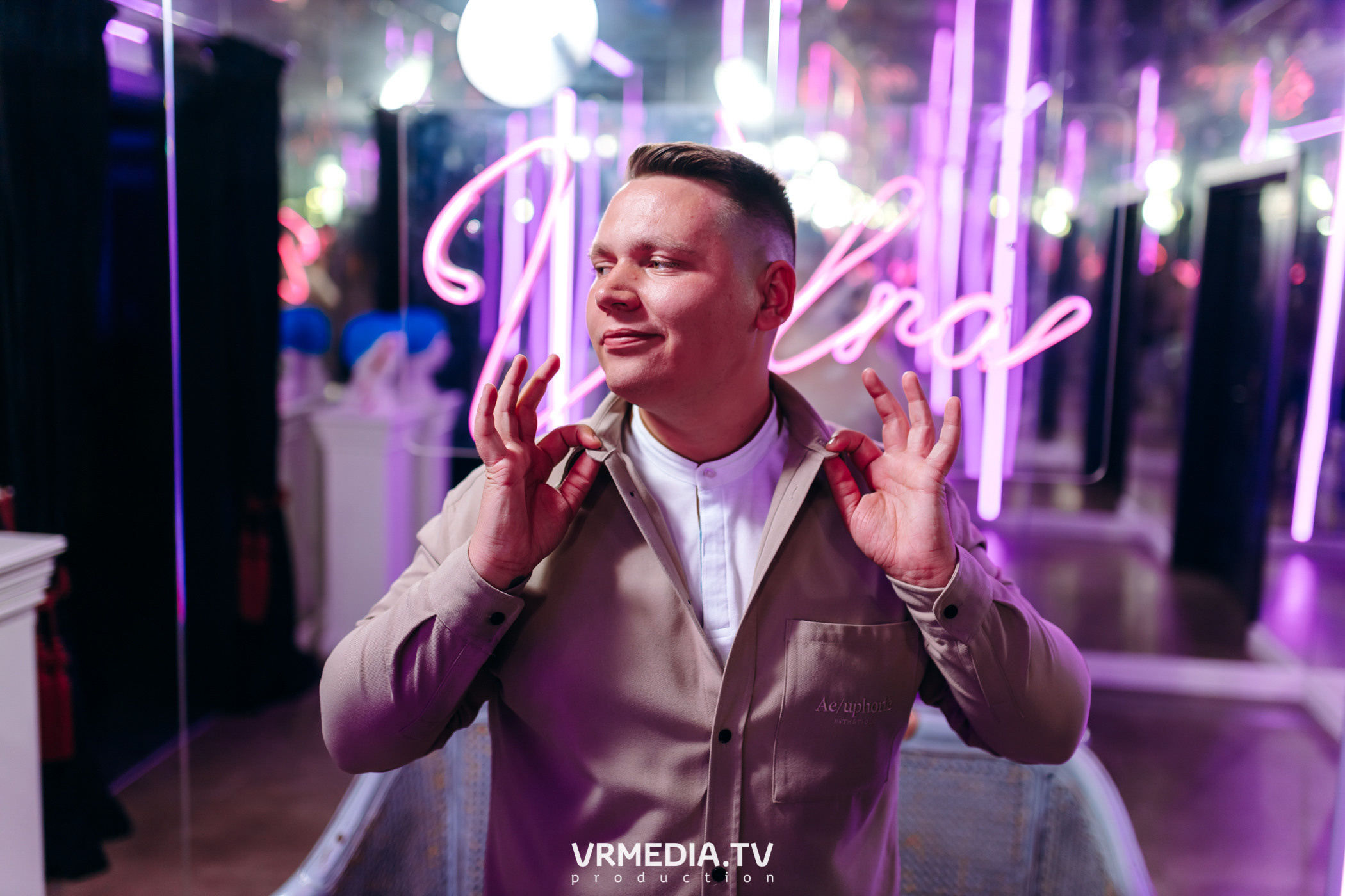 Ночь фотографии в караоке-баре «Volna»