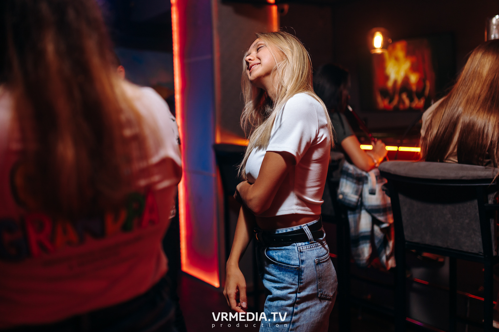 Ночь Безумного Бармена в Lounge Voice Hall «Familia»