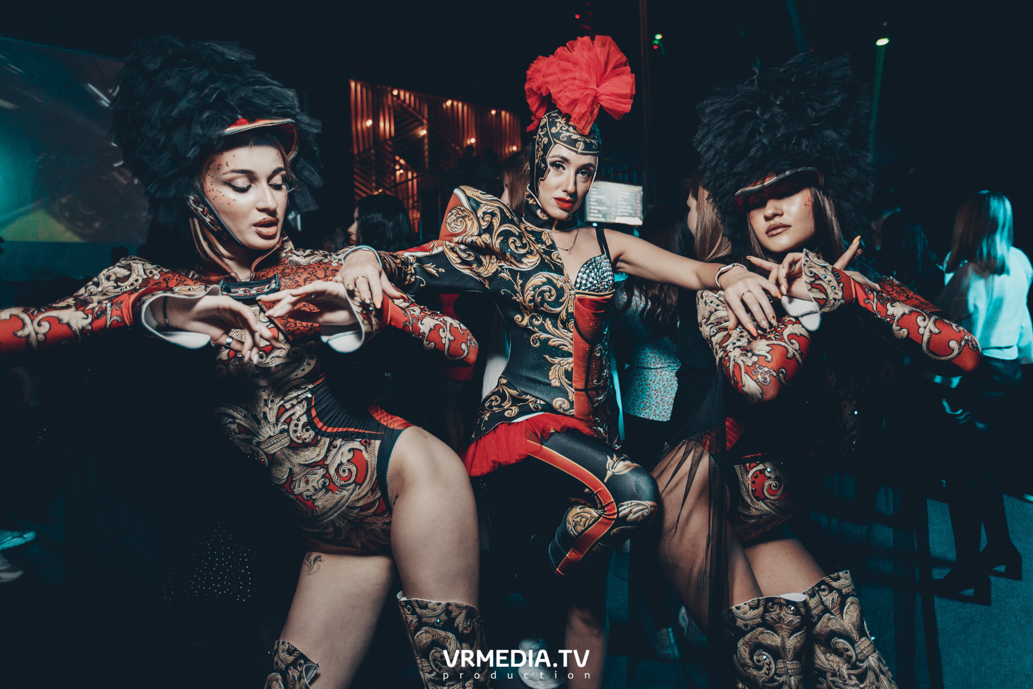 Выходные в баре «DOSKI»