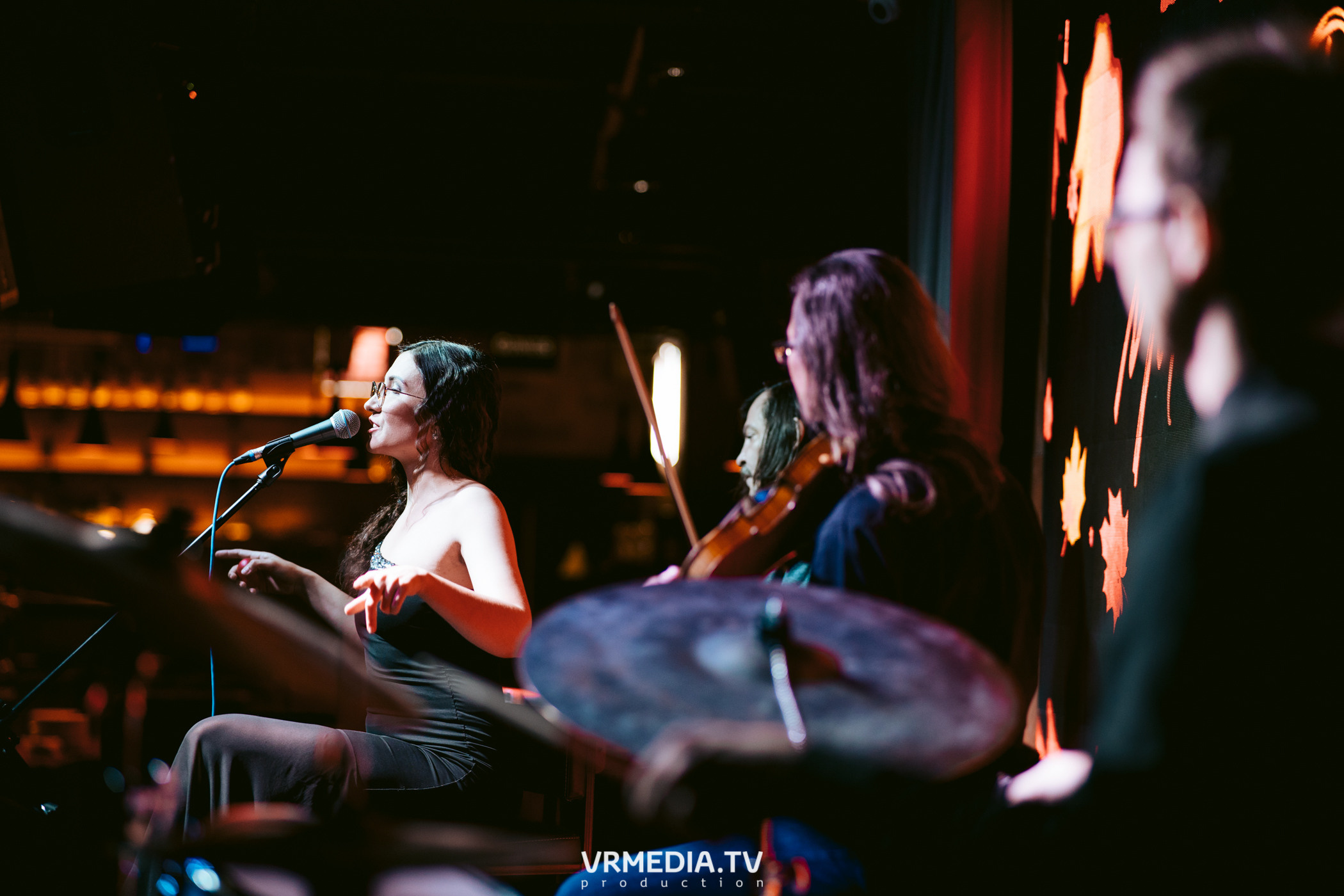 Джазовая среда. Нелли Азизова (Томск)