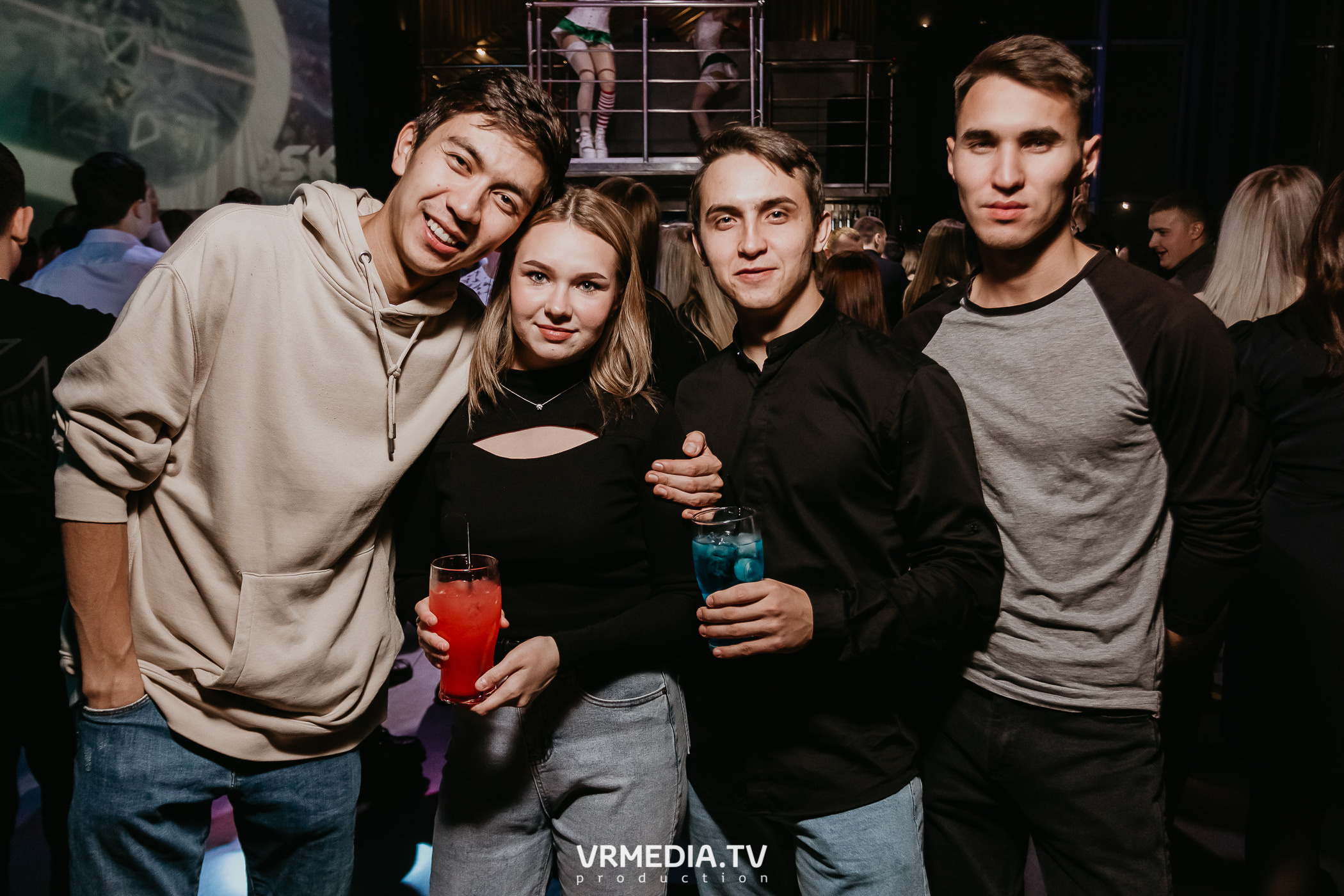 Выходные в баре «DOSKI»