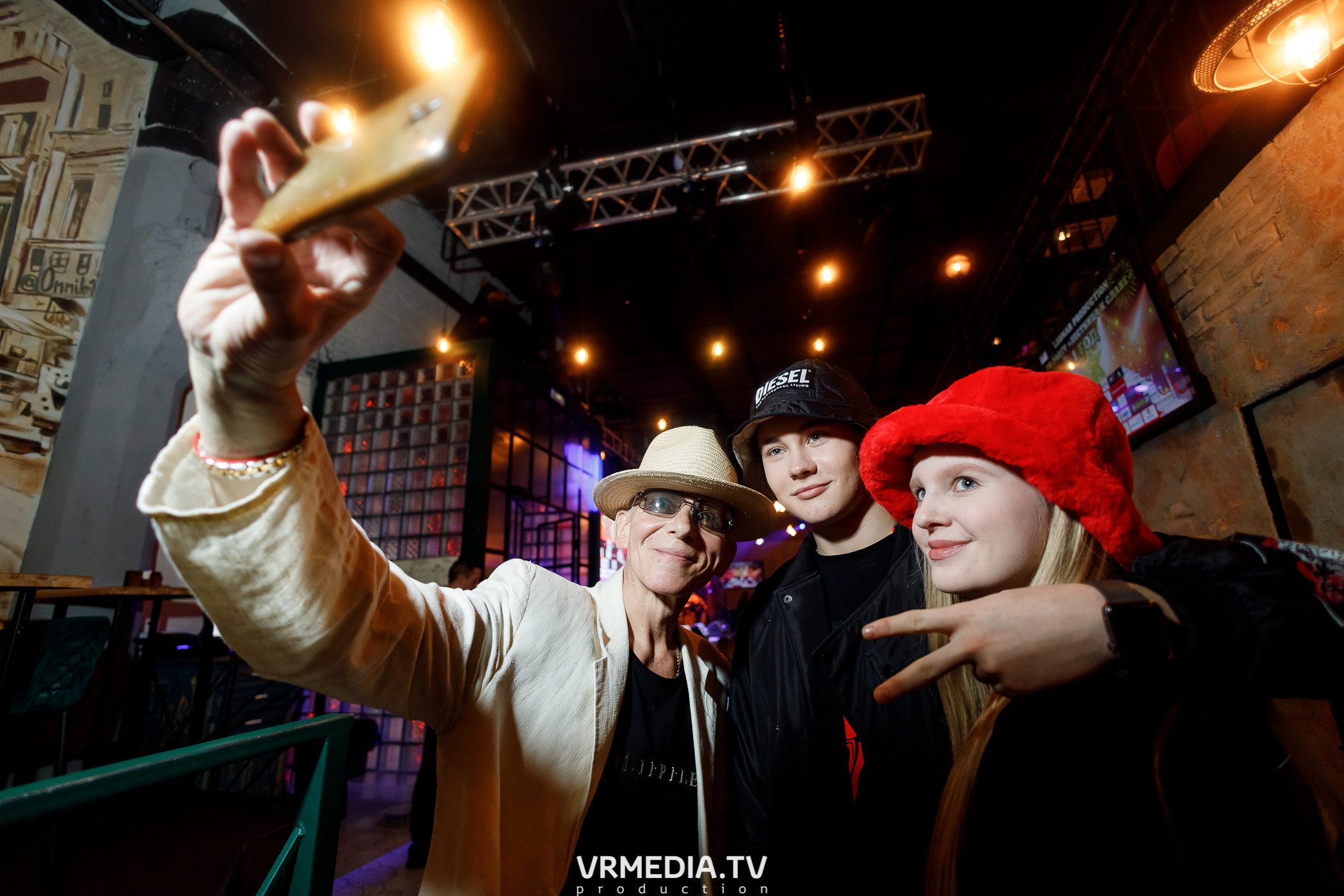 Leomar production. Лестница к славе «1 год»