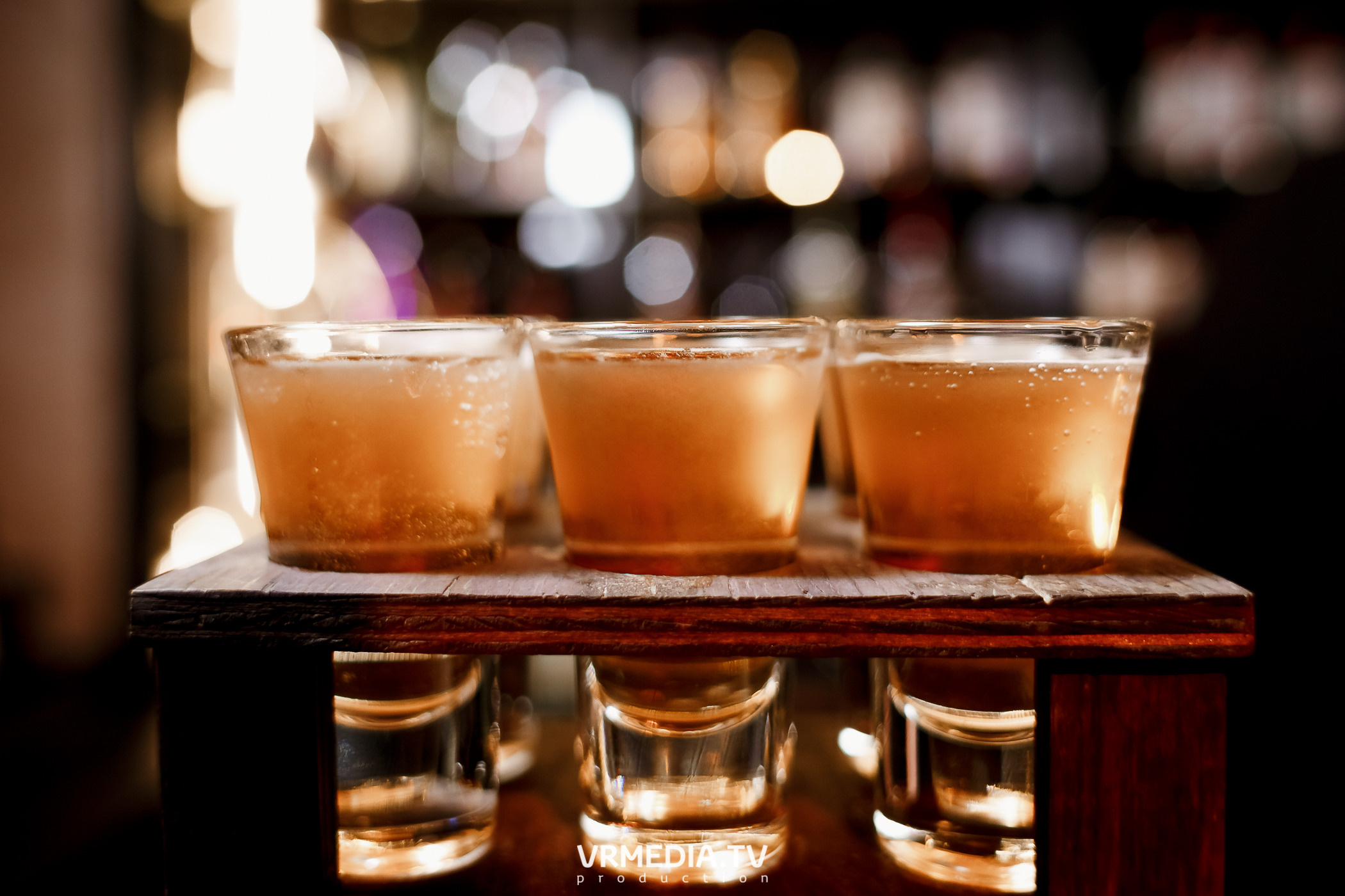 Выходные в караоке-баре «Volna»