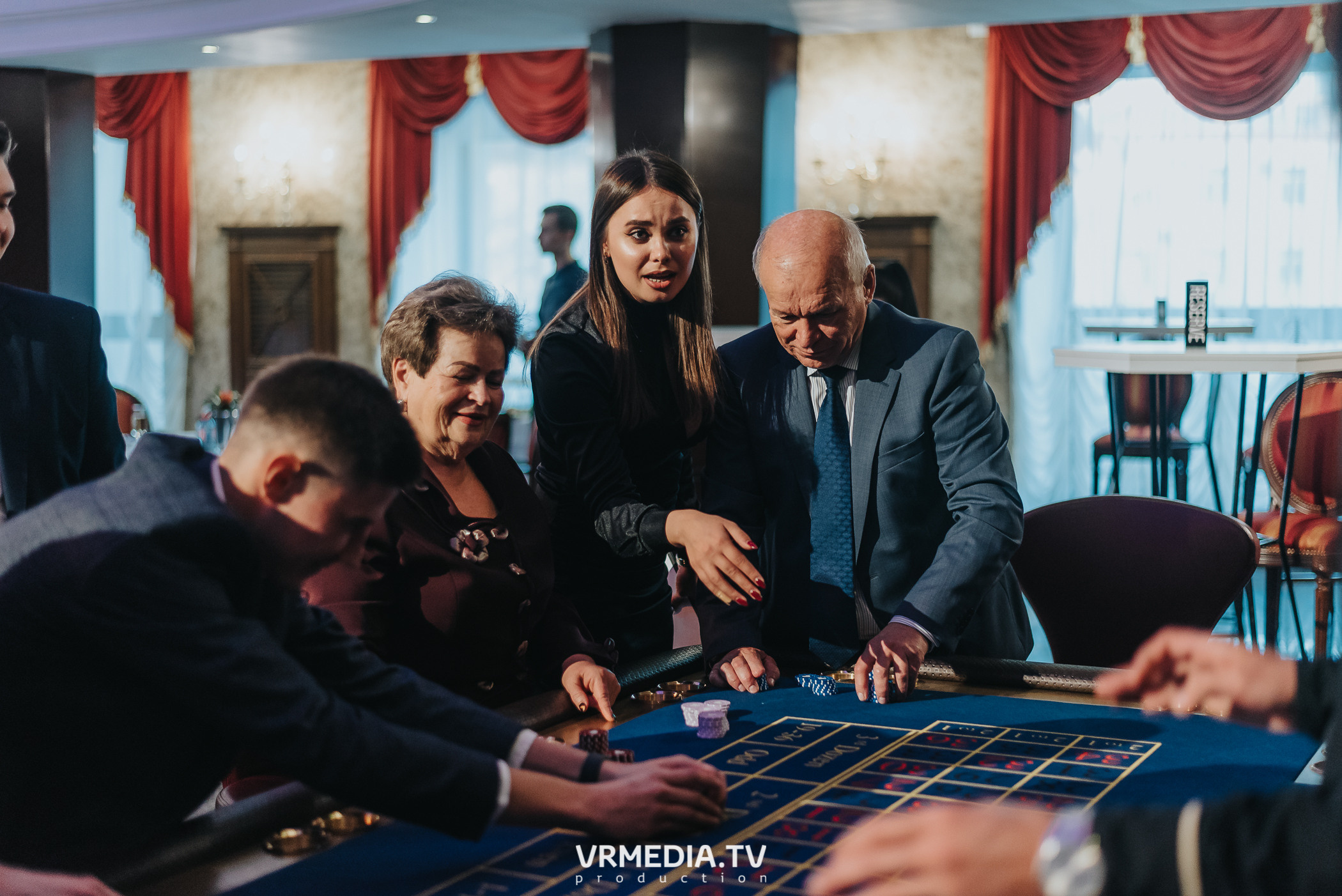 «Игра с Александром Друзем». В честь 27-летия компании БКС