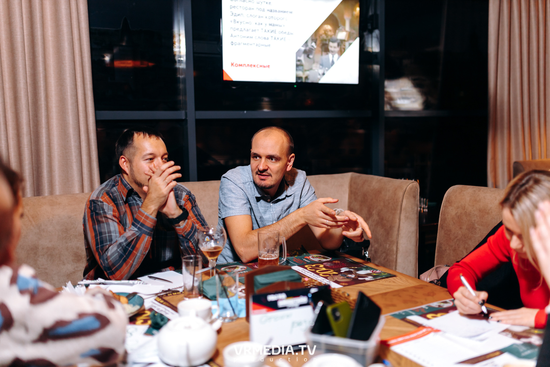 Эйнштейн пати в ресторане «Мюнхен»