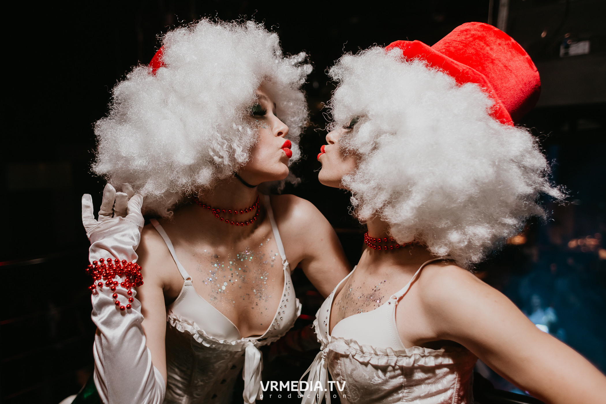 Выходные в баре «DOSKI»