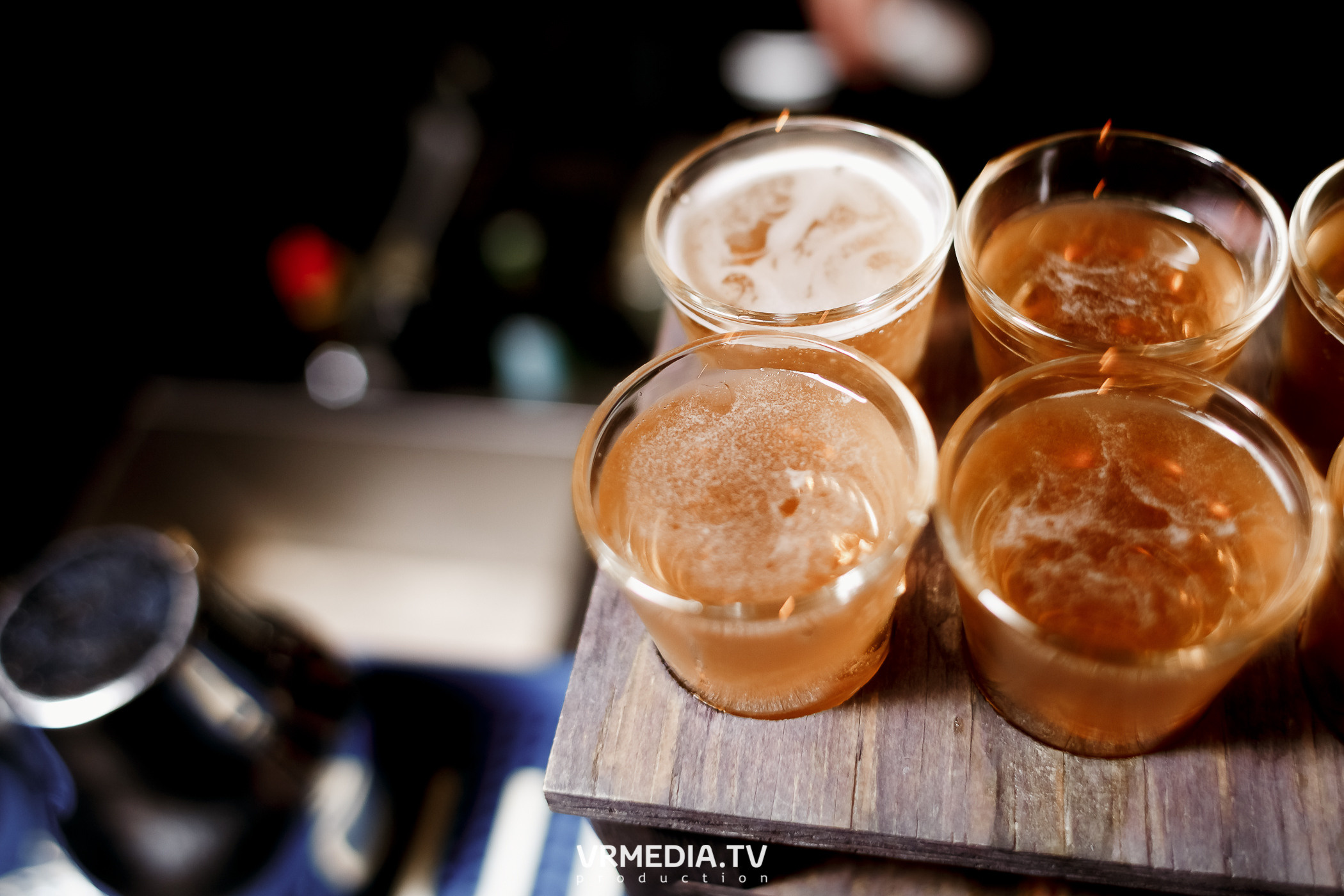 Выходные в караоке-баре «Volna»