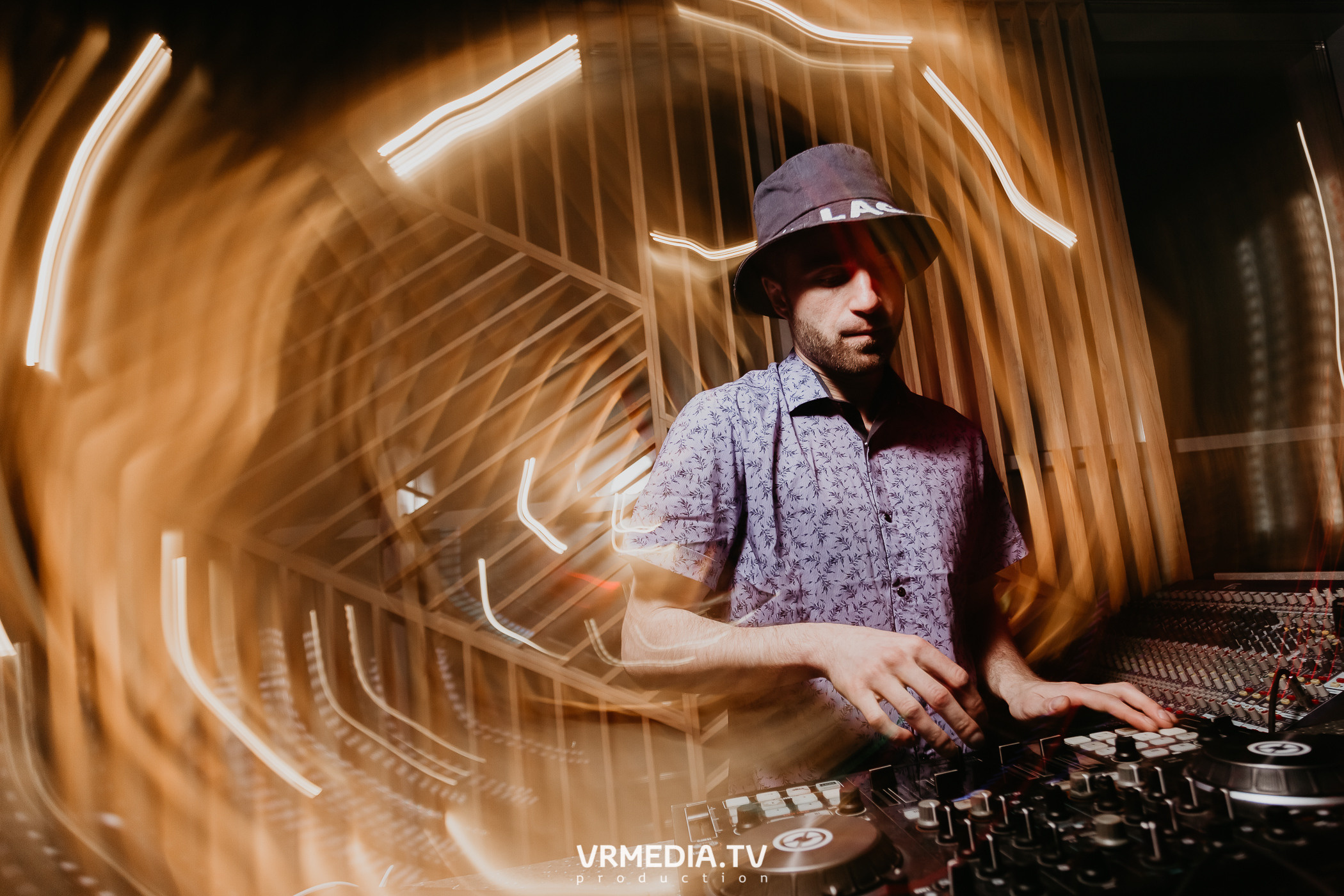 Выходные в баре «DOSKI»