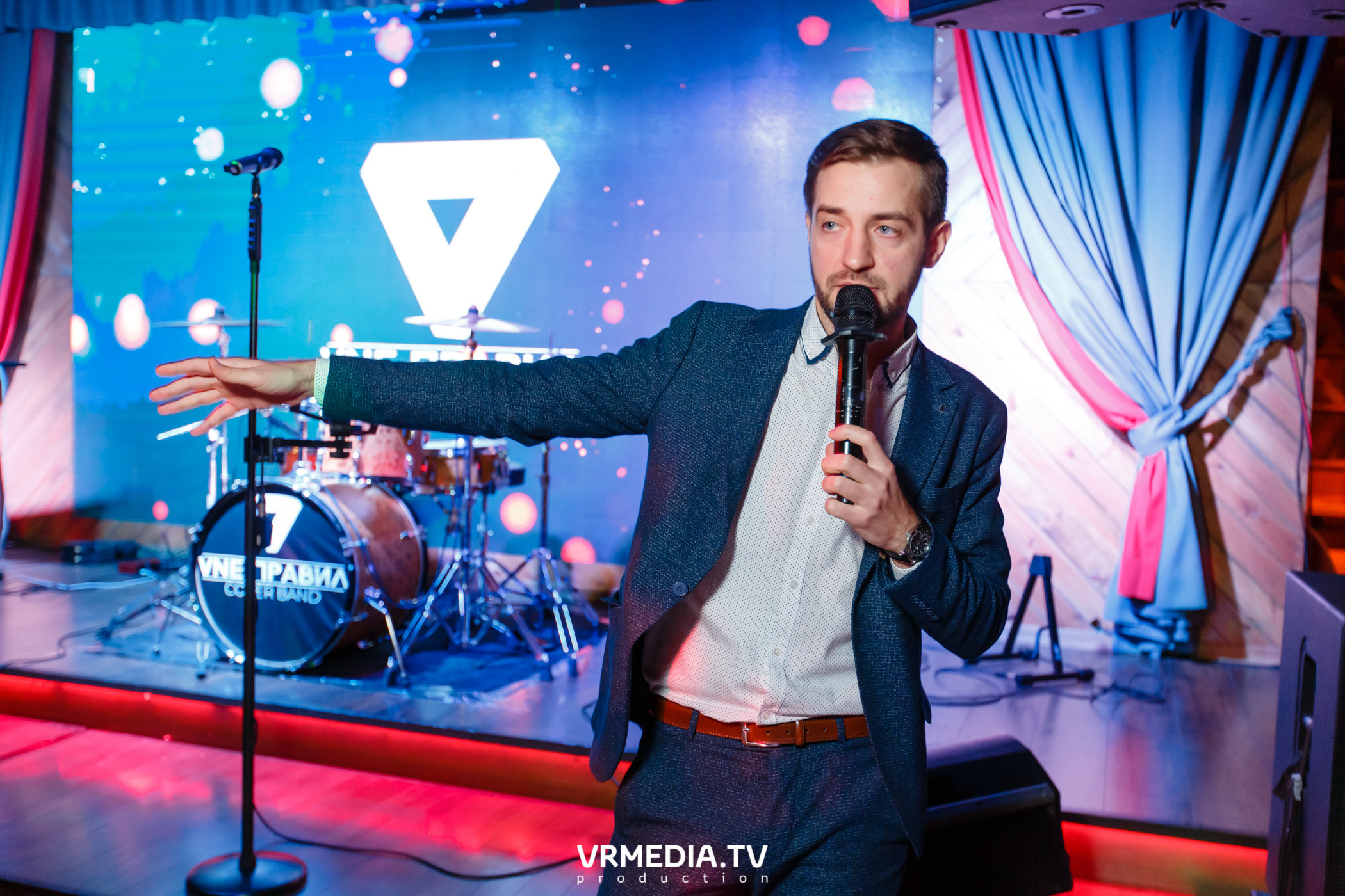 #ЖАРКИЕДНИИНОЧИ в гриль-баре «Жара»