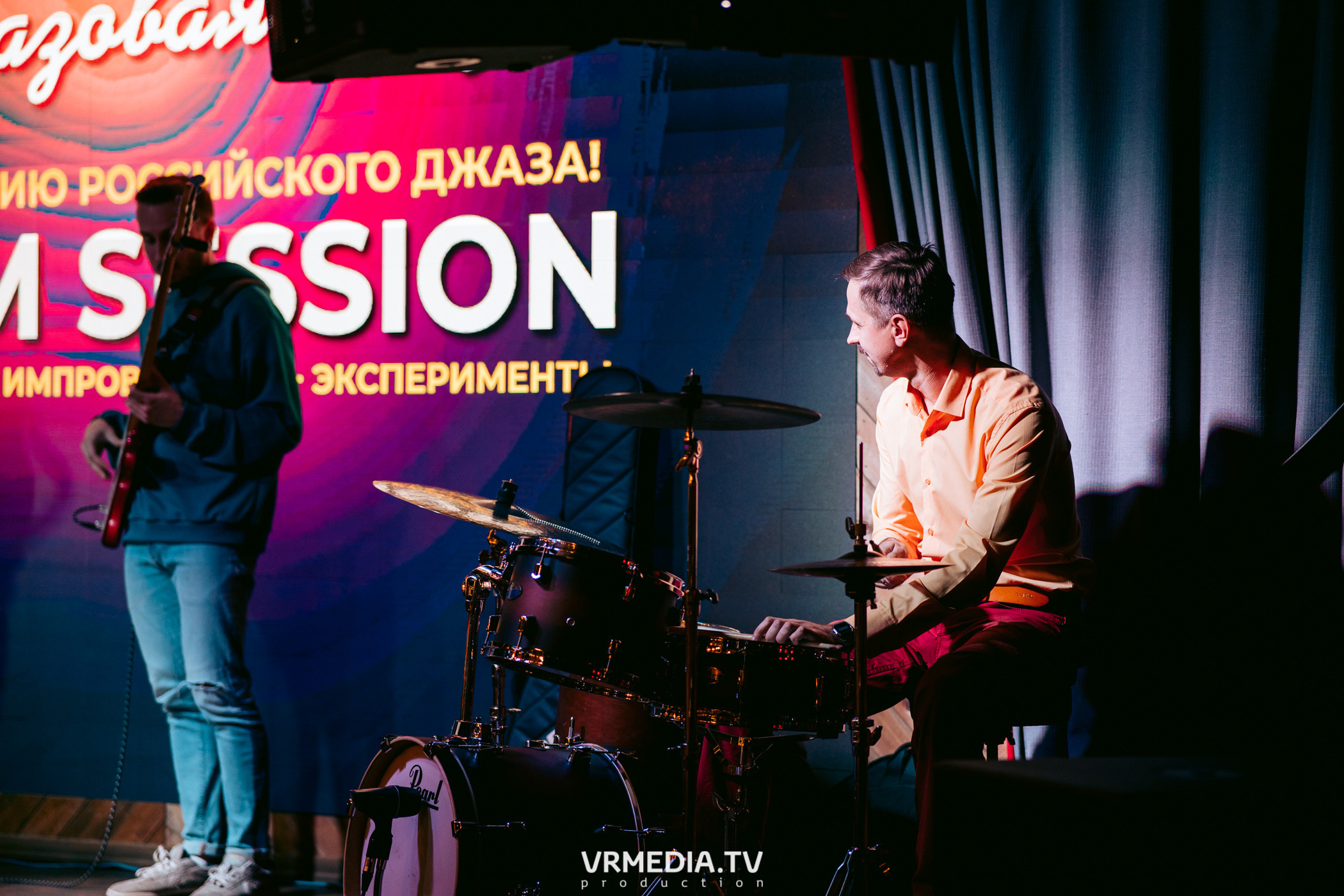 Джазовая среда. Jam Session